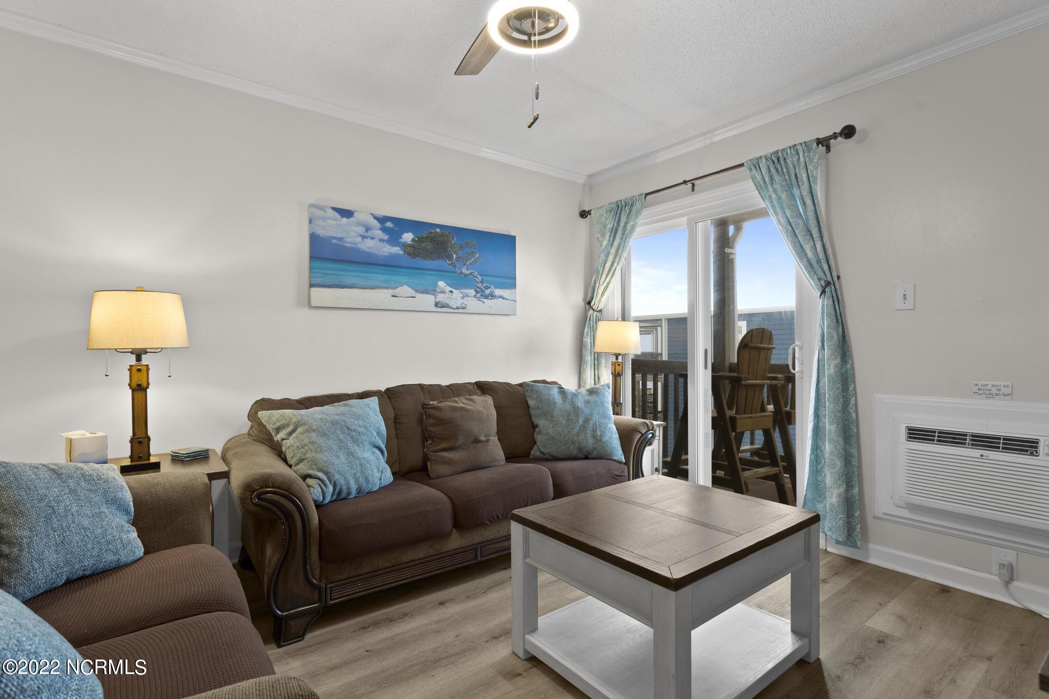 2264 New River Inlet Drive, 310