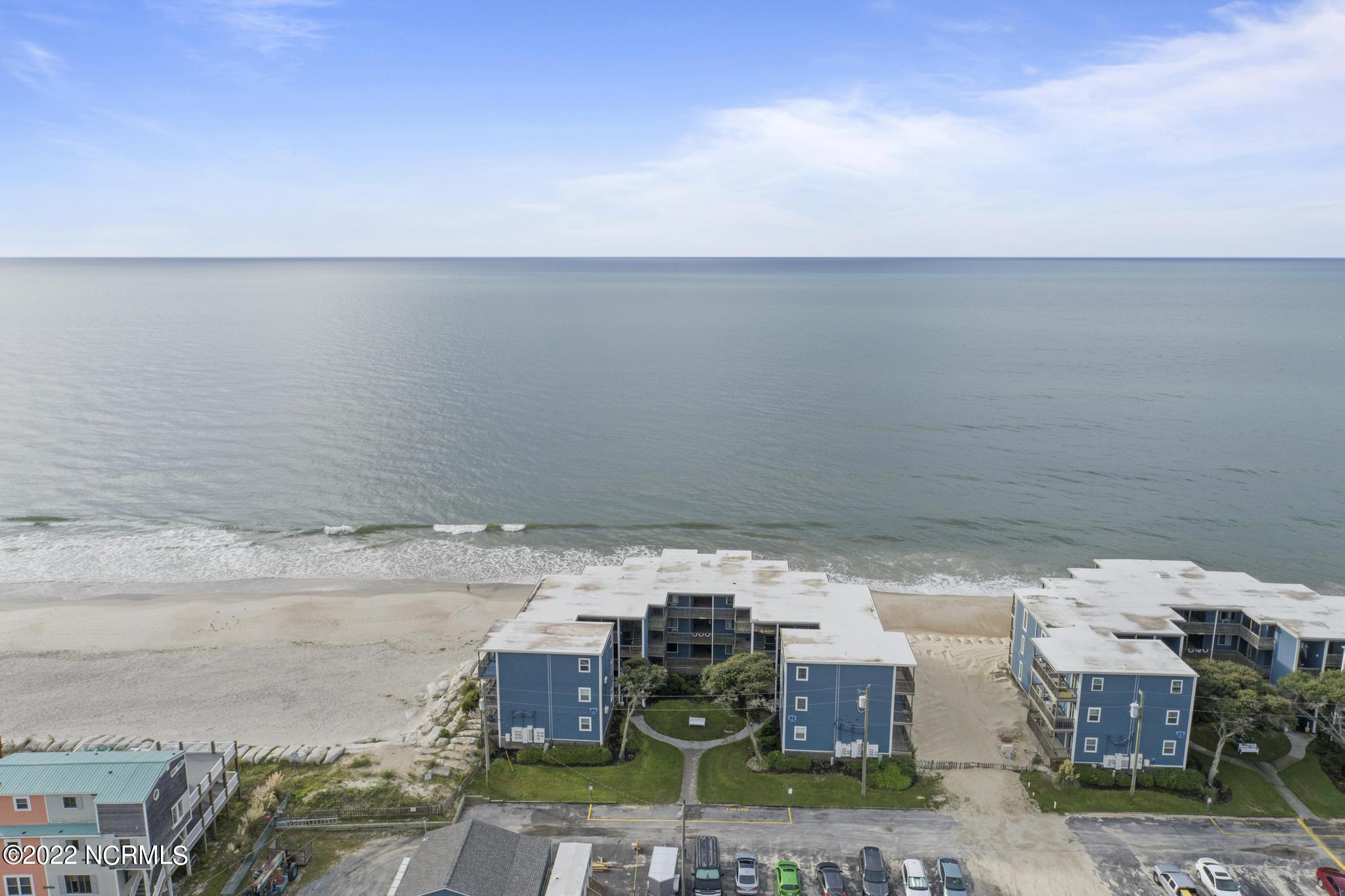 2264 New River Inlet Drive, 310