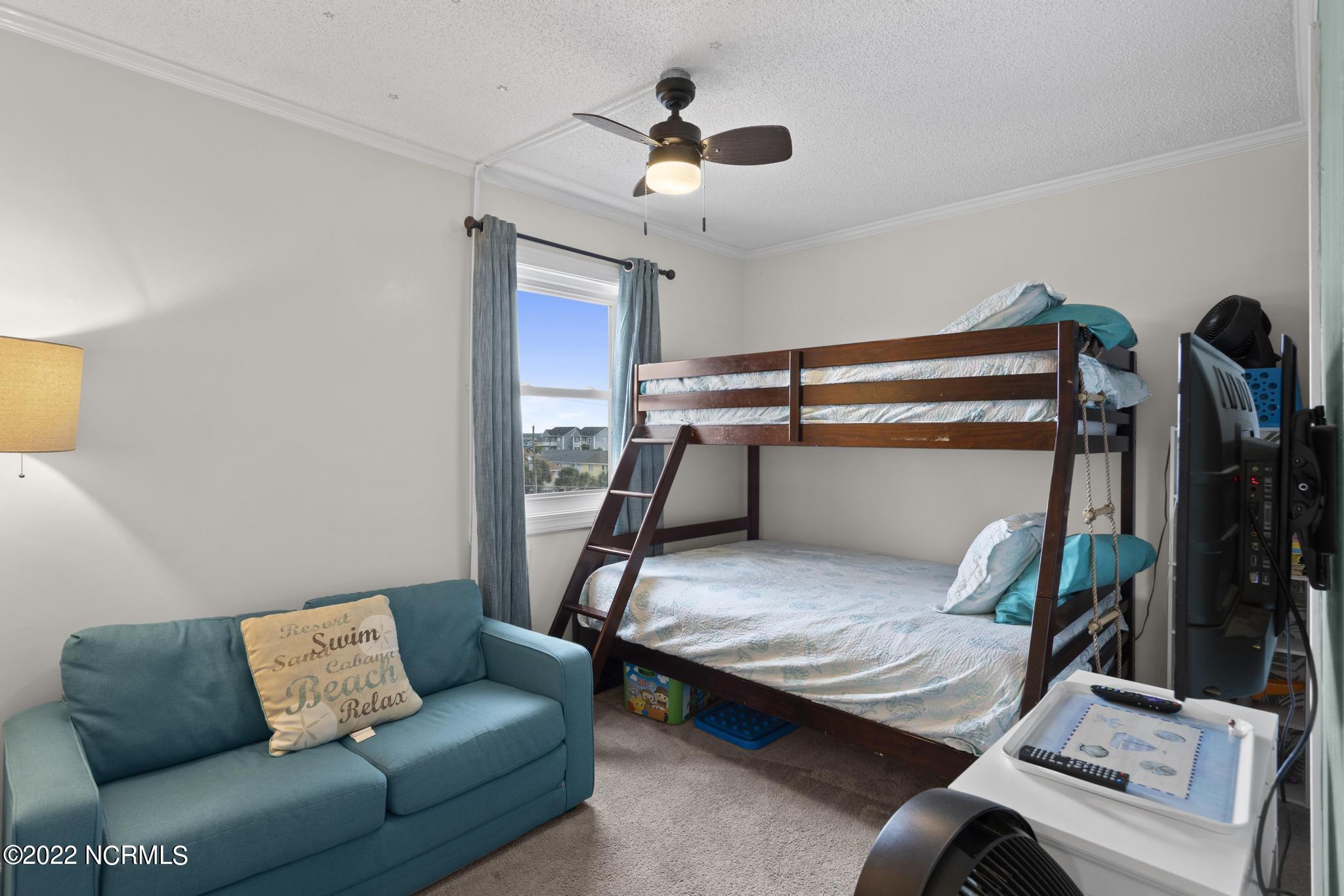 2264 New River Inlet Drive, 310
