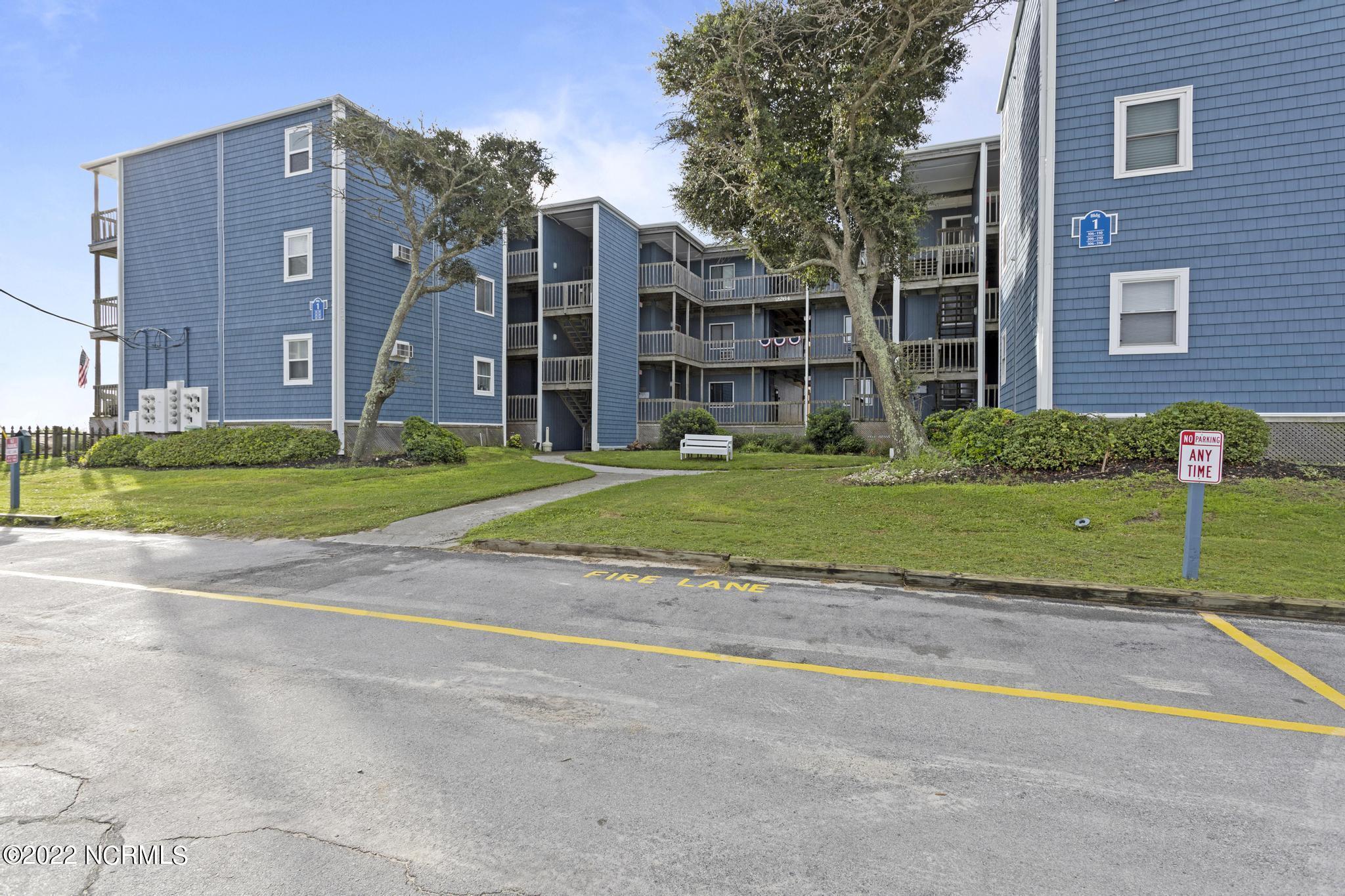 2264 New River Inlet Drive, 310