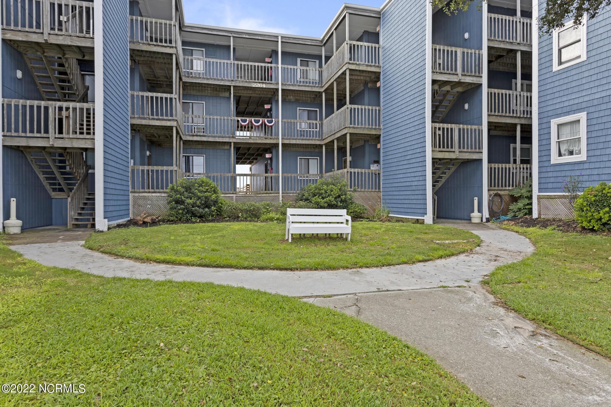 2264 New River Inlet Drive, 310
