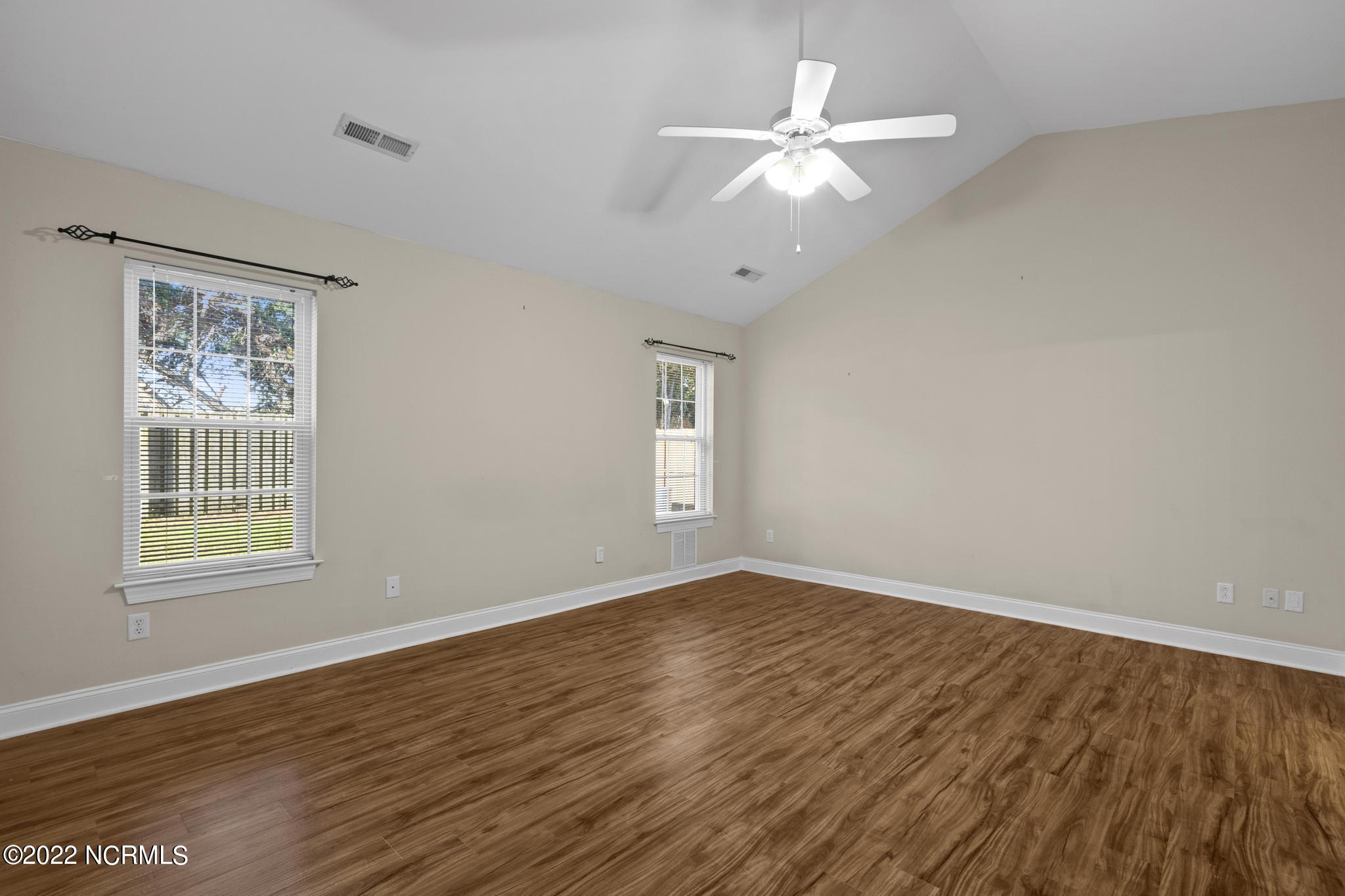 129 Shandy Way