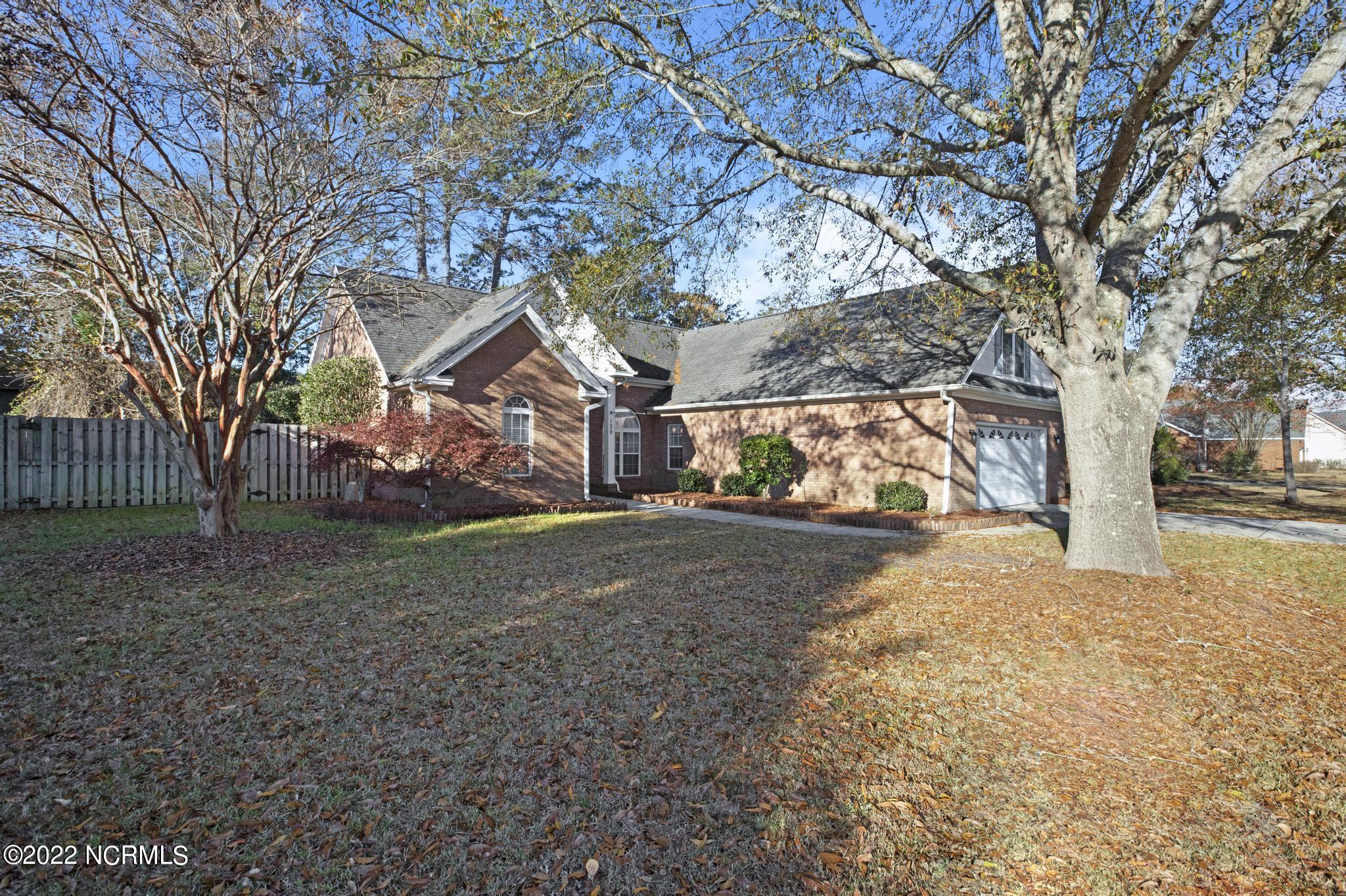 129 Shandy Way