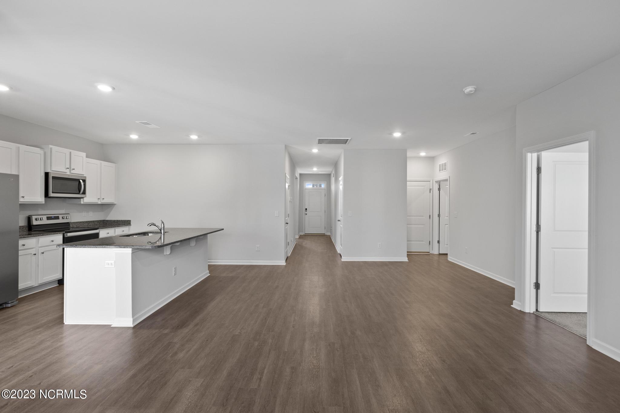208 Airlie Vista Lane