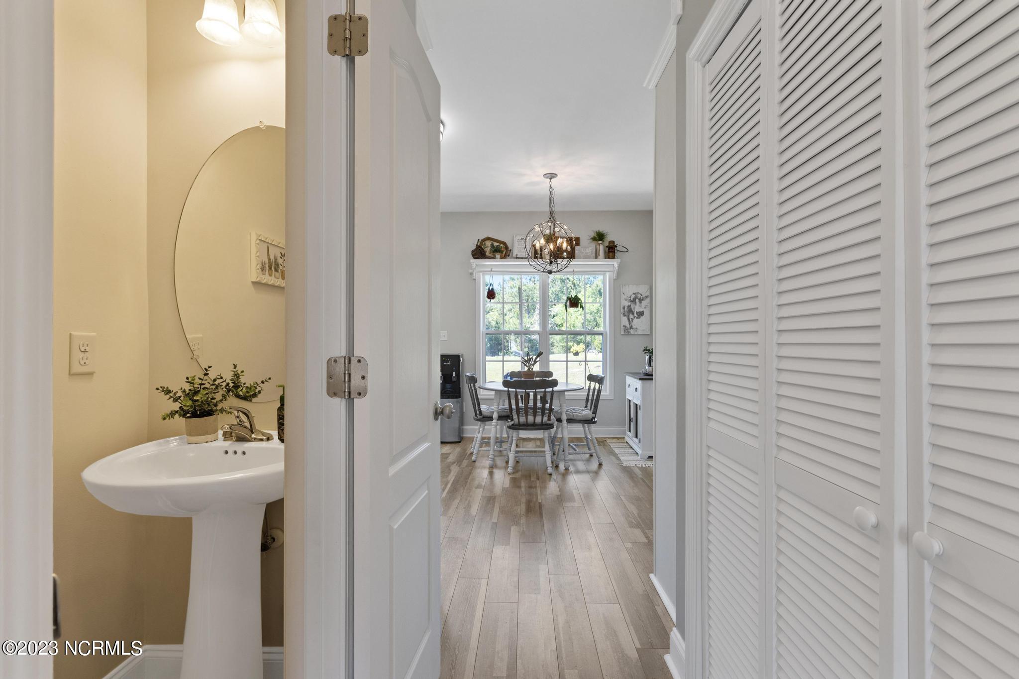211 Gelynda Court