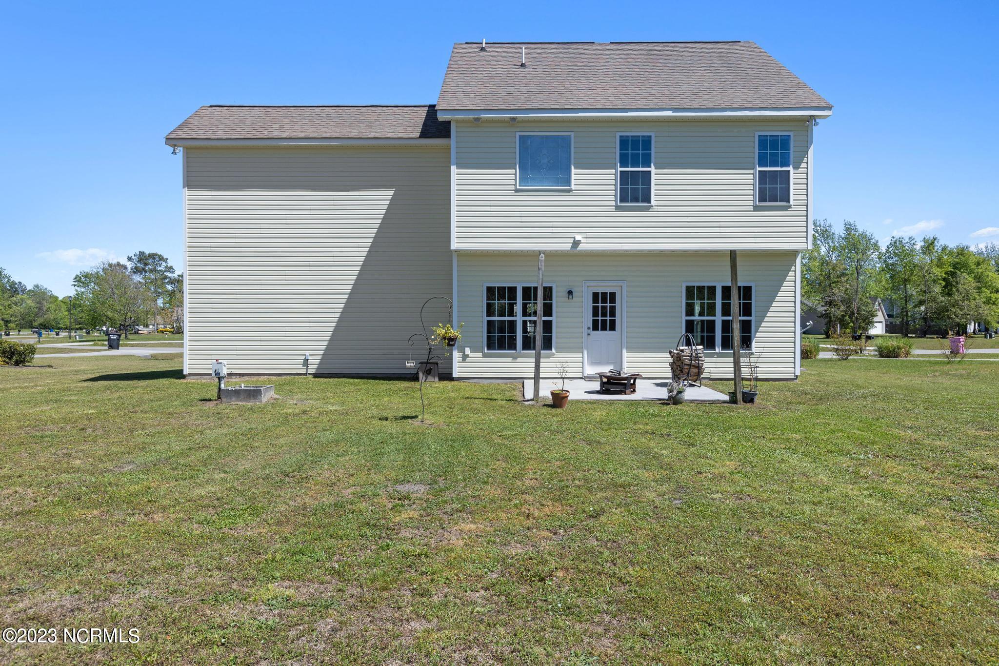 211 Gelynda Court