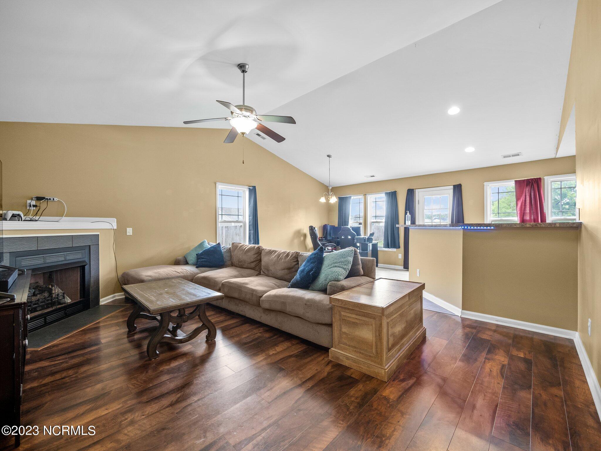 102 Gobblers Way