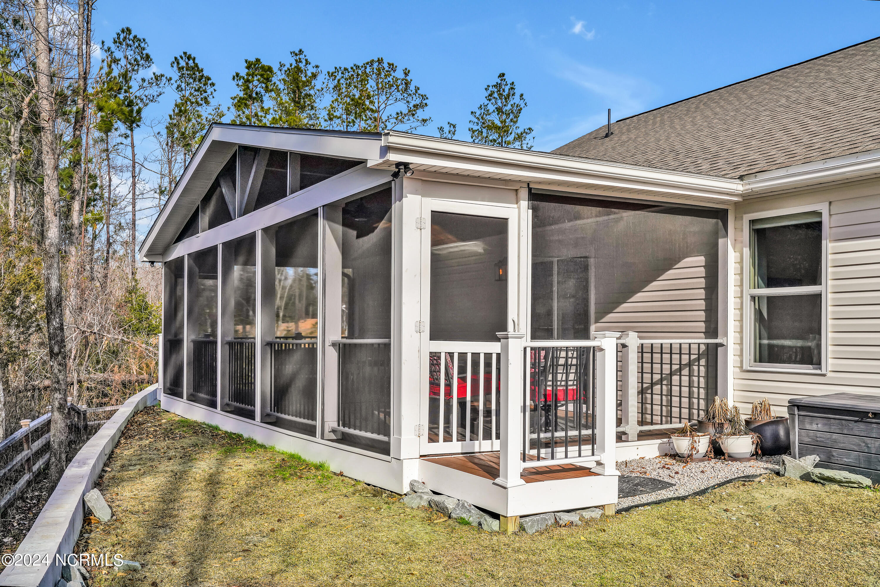 530 Poppleton Drive
