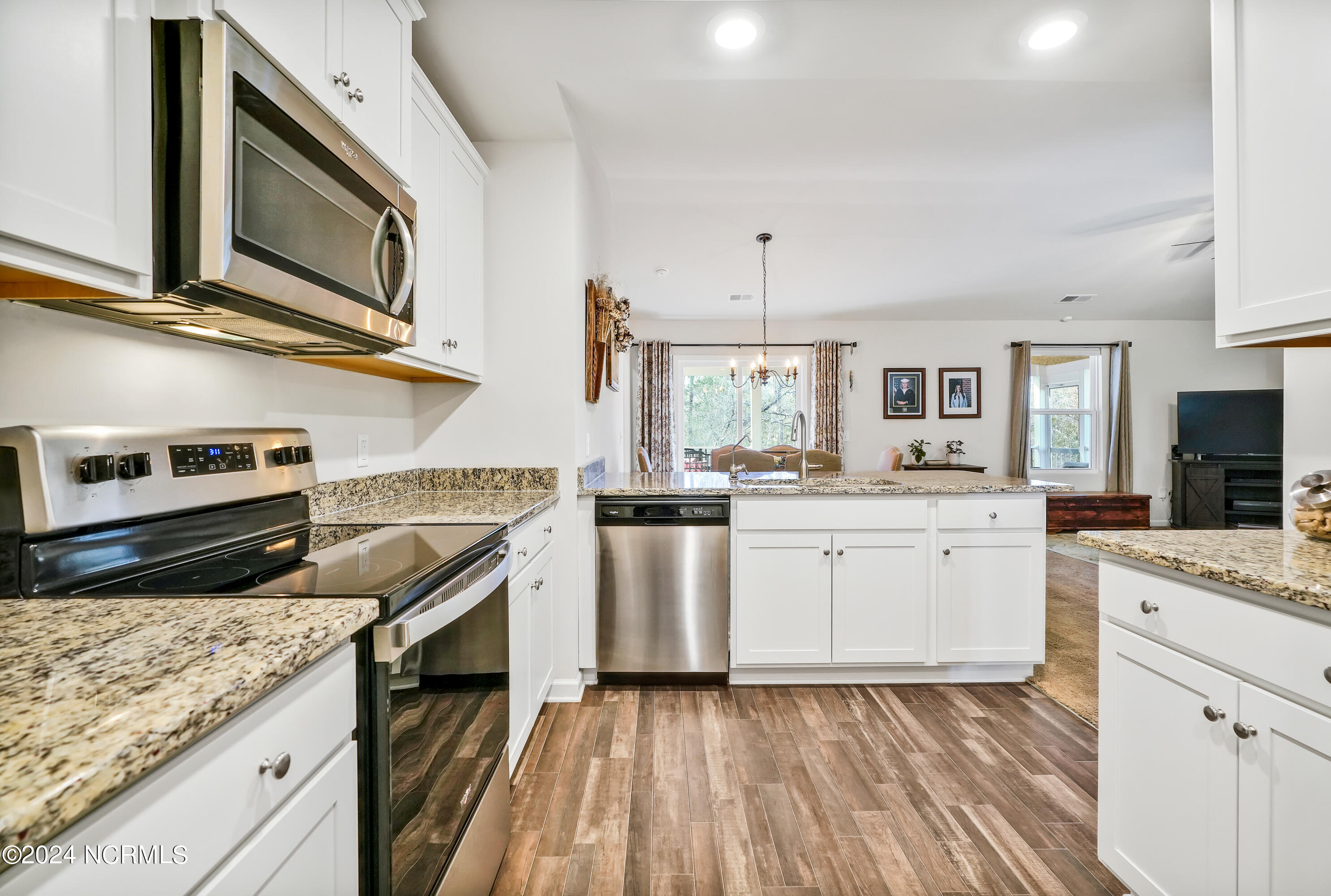 530 Poppleton Drive