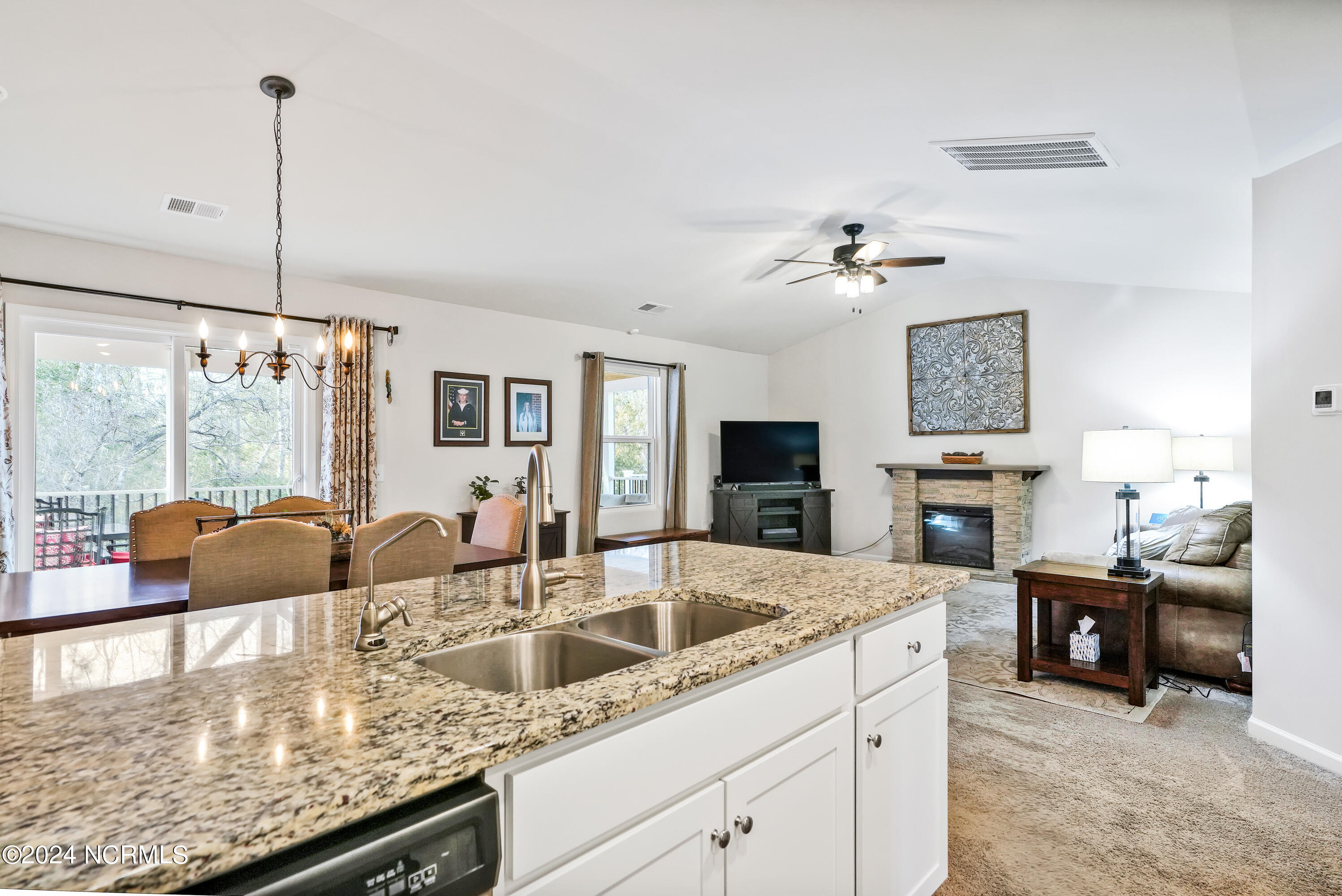 530 Poppleton Drive