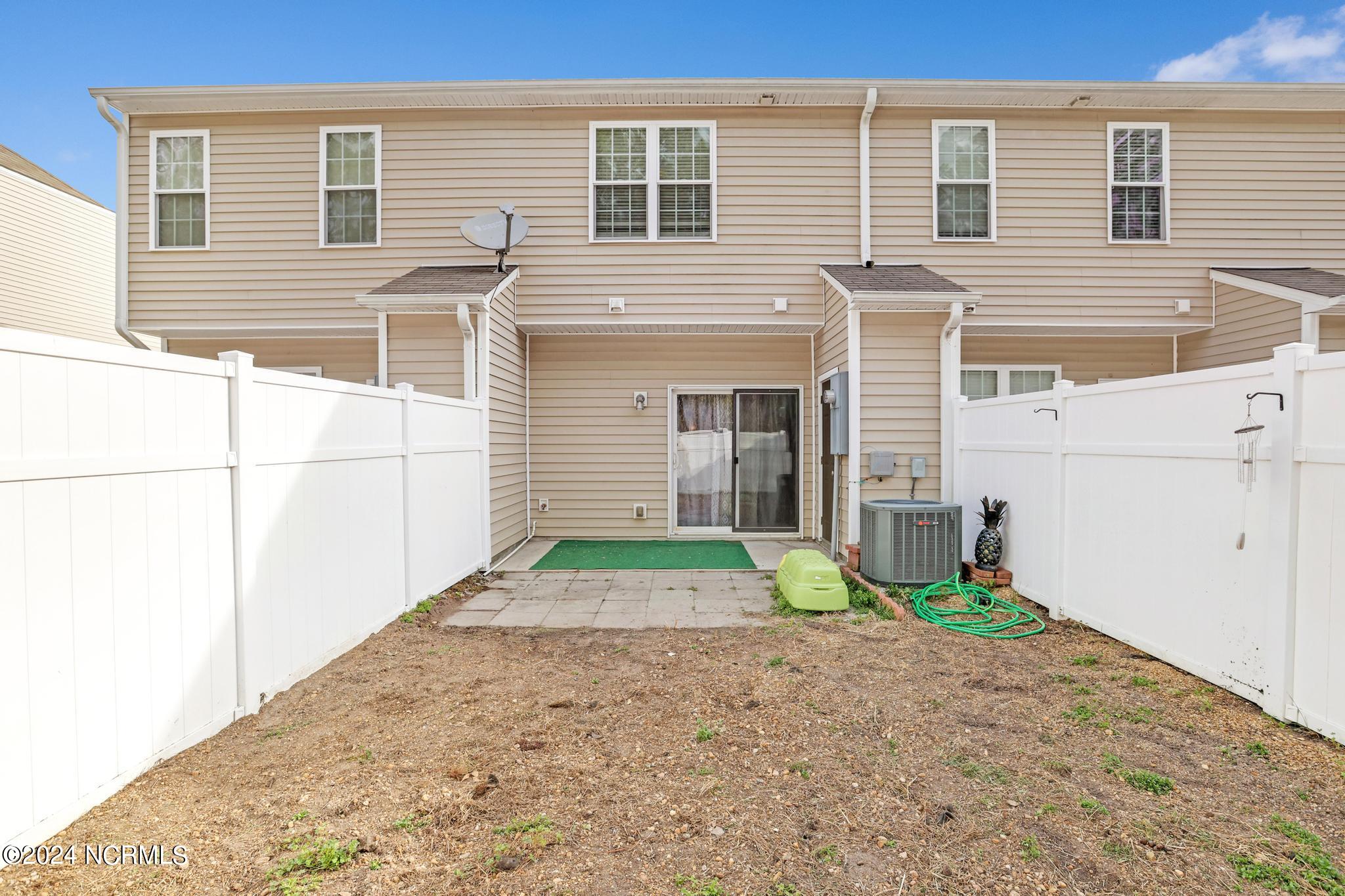 109 Beacon Woods Drive