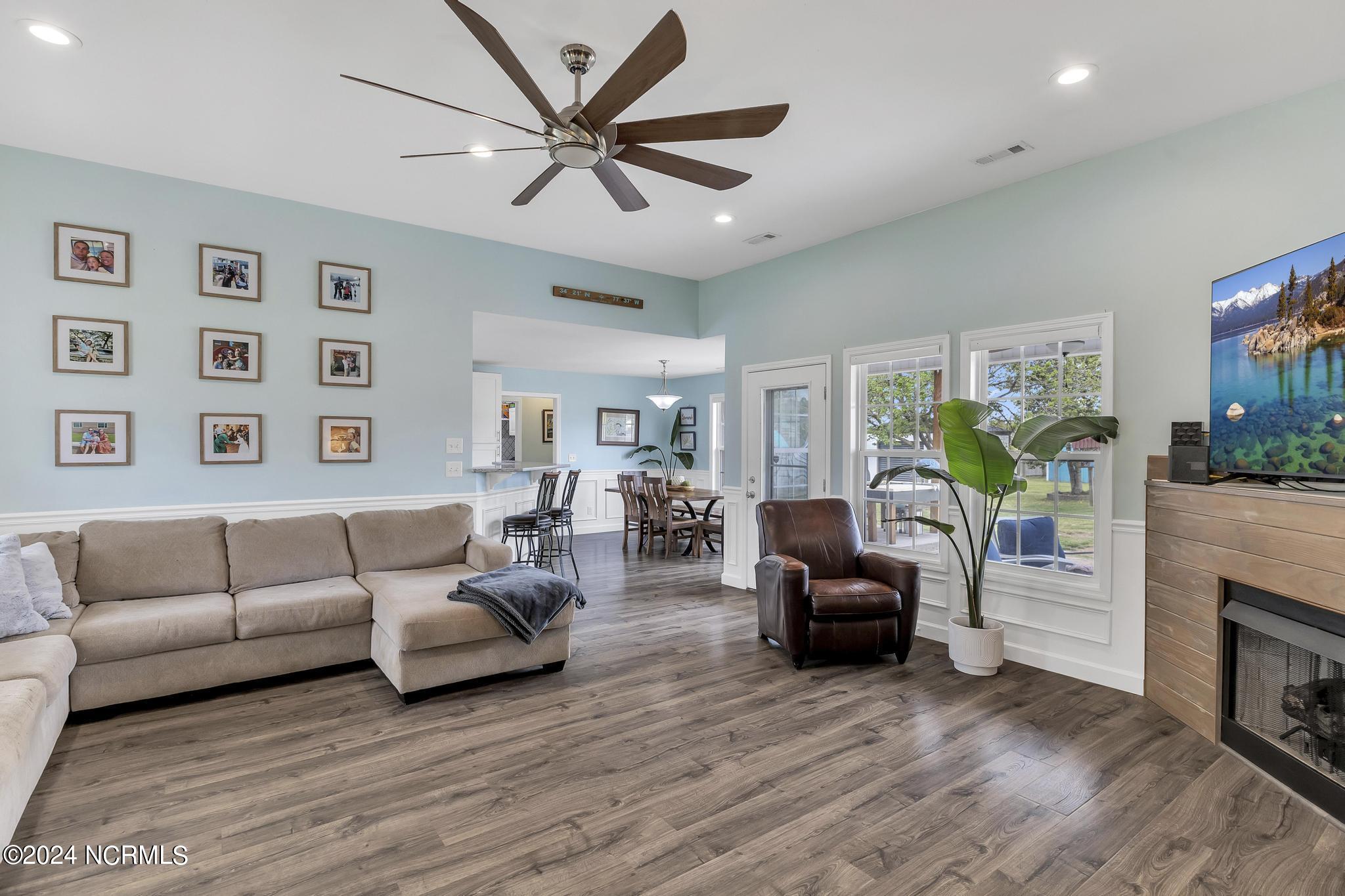 203 Gelynda Court