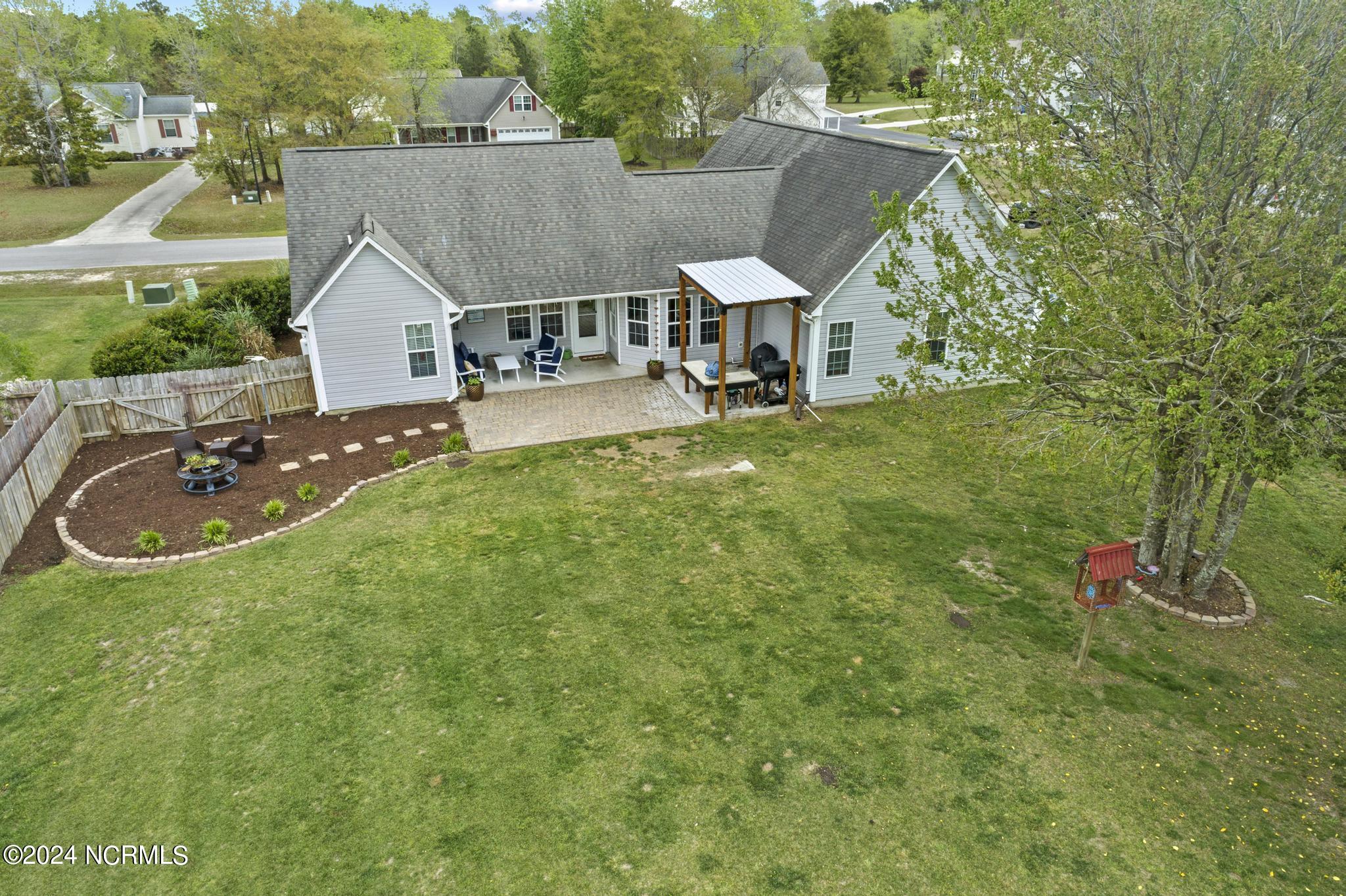 203 Gelynda Court