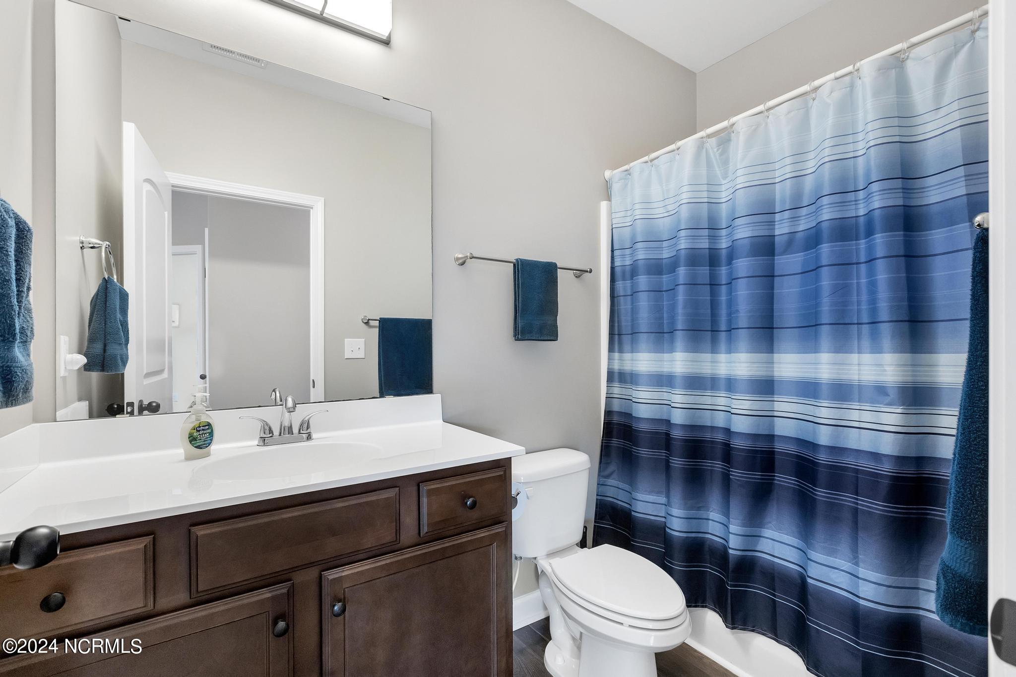 702 Pandion Court