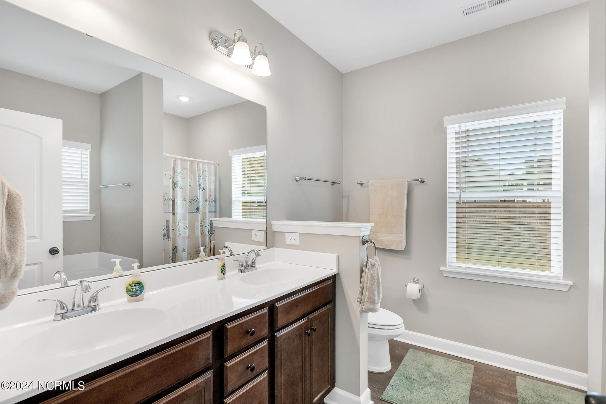 702 Pandion Court