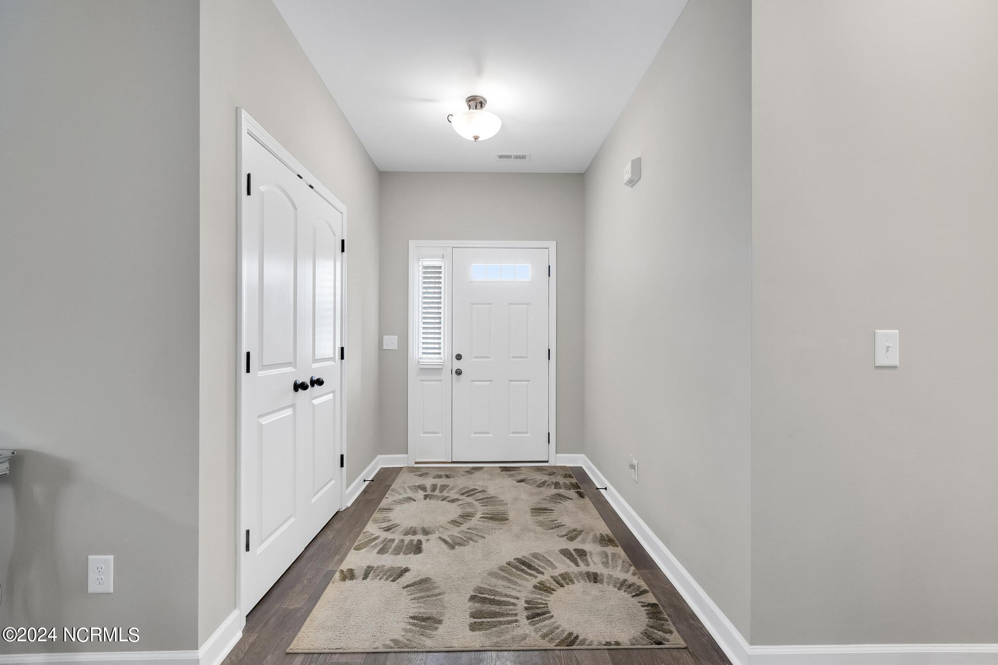 702 Pandion Court