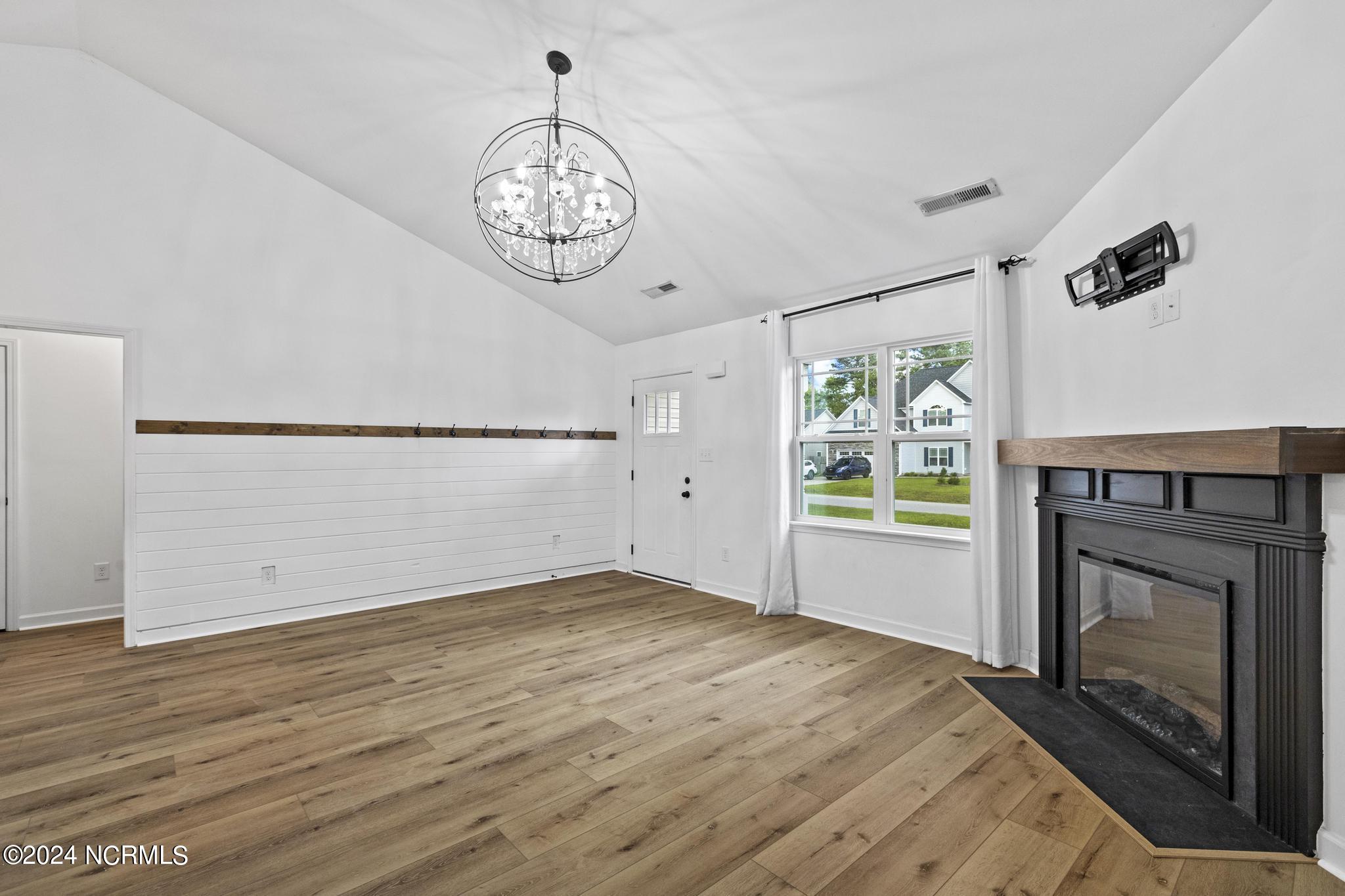 255 Breakwater Drive