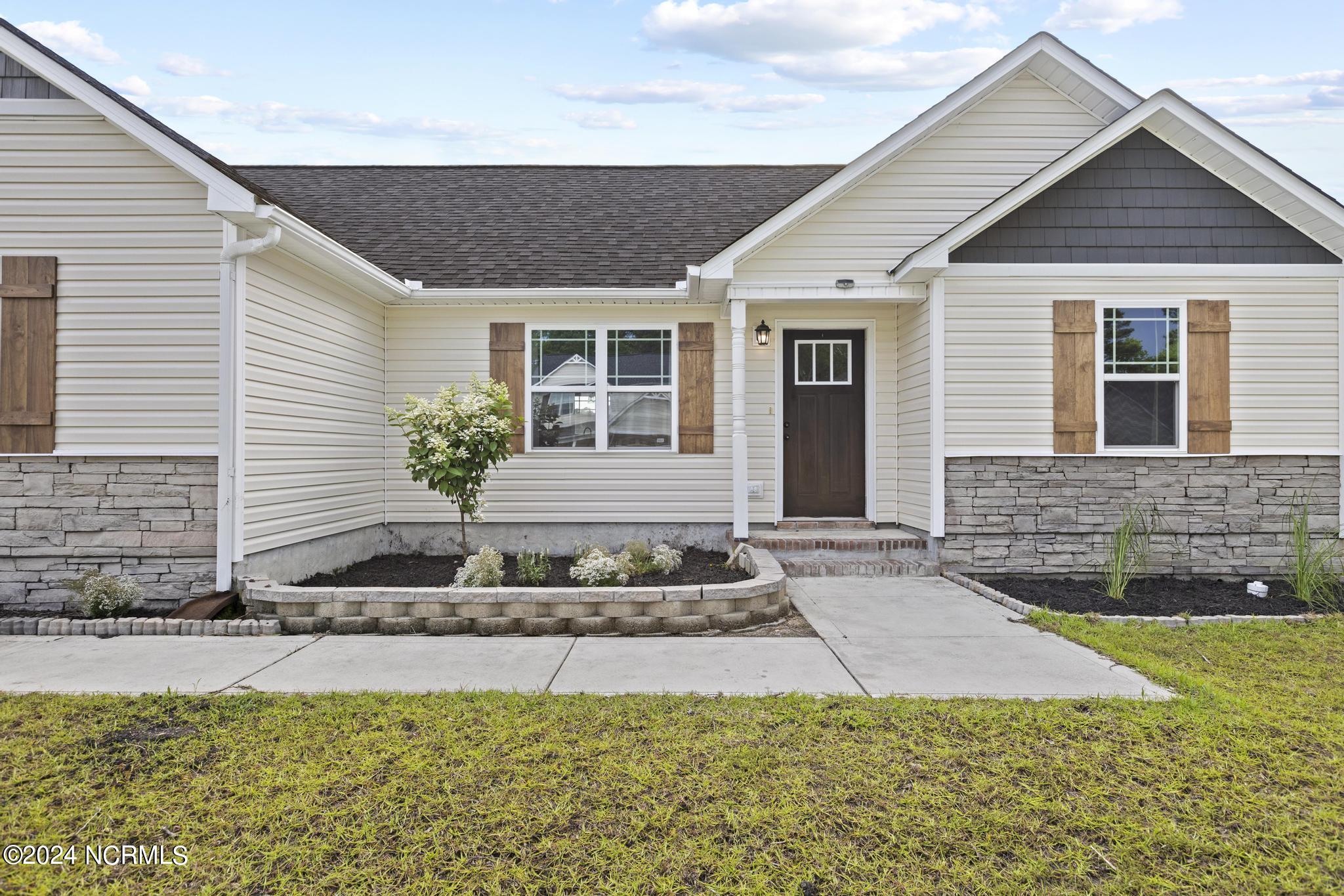 255 Breakwater Drive