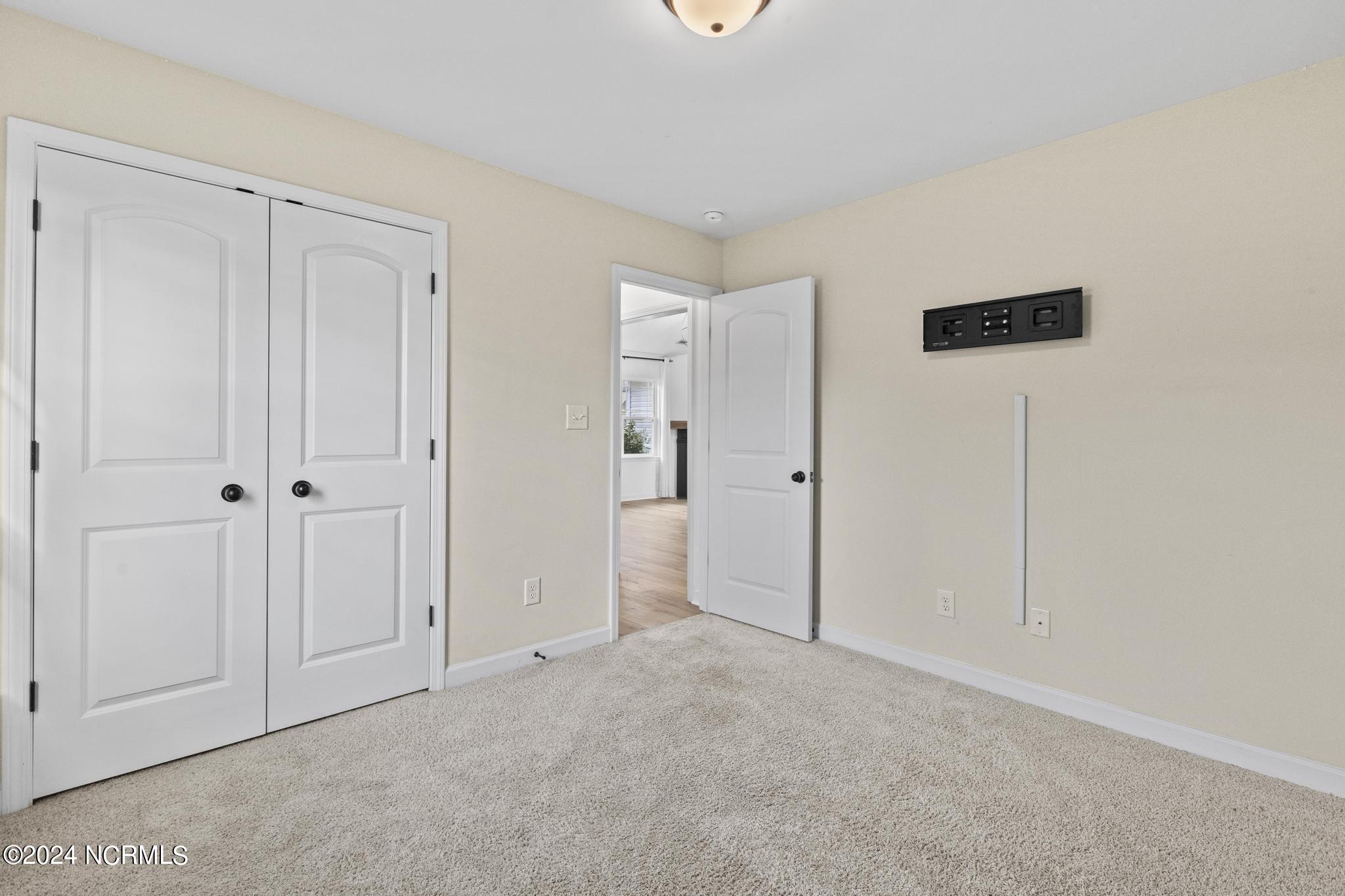 255 Breakwater Drive