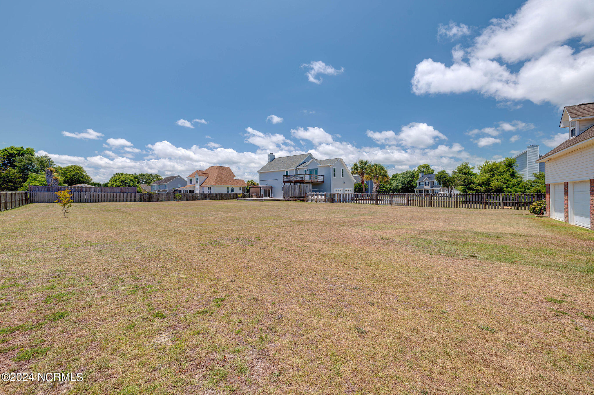 48 E Brenda Lee Drive