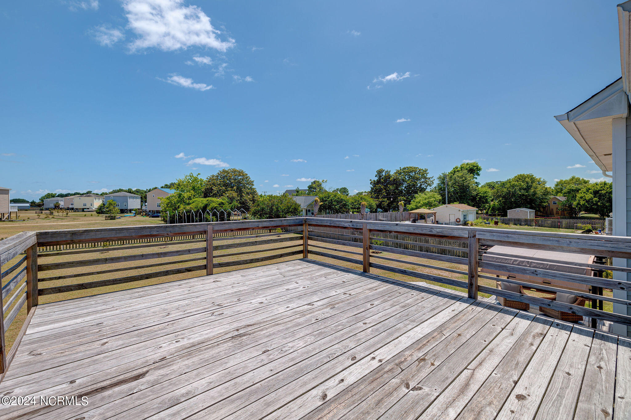 48 E Brenda Lee Drive