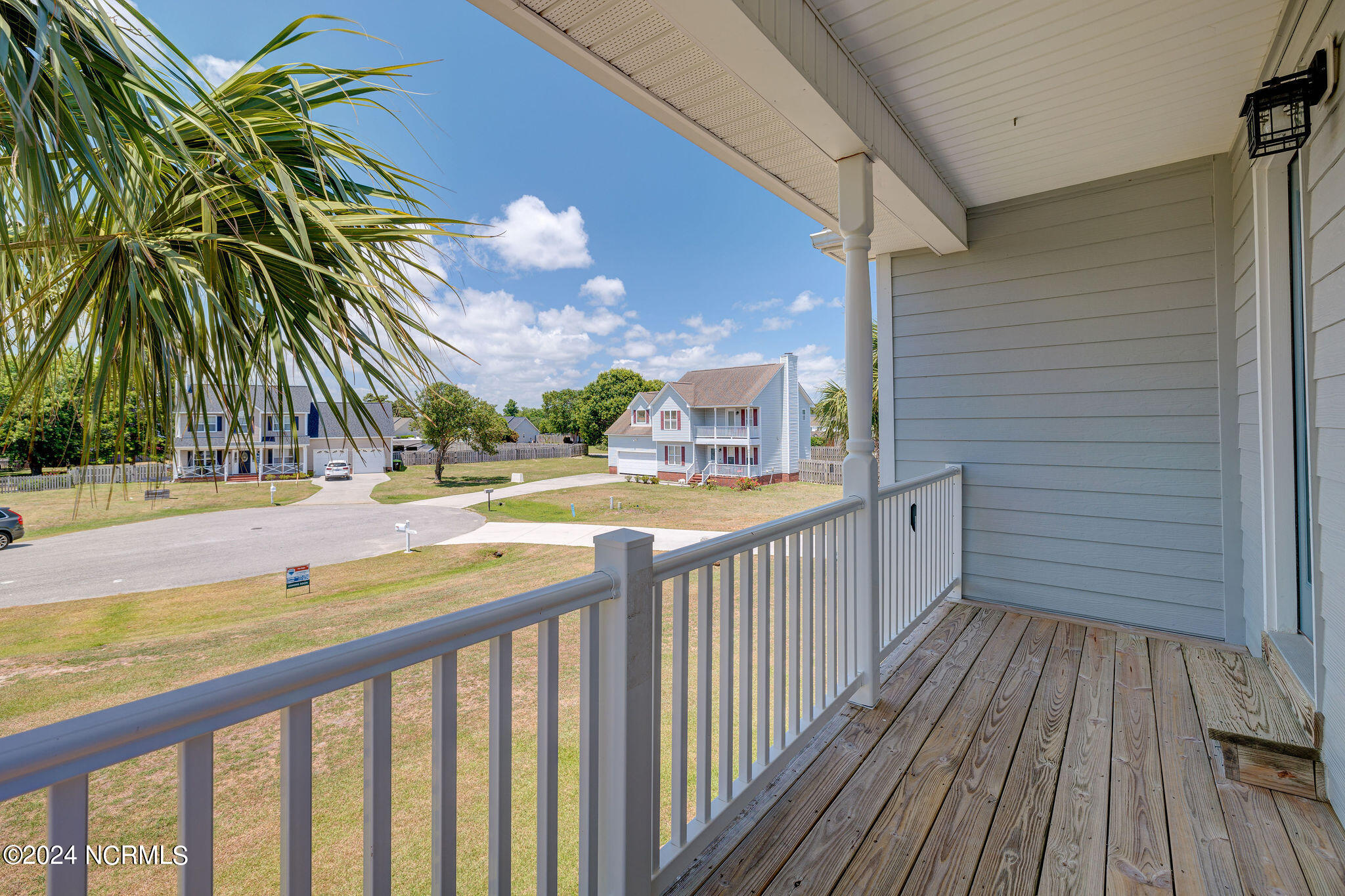 48 E Brenda Lee Drive