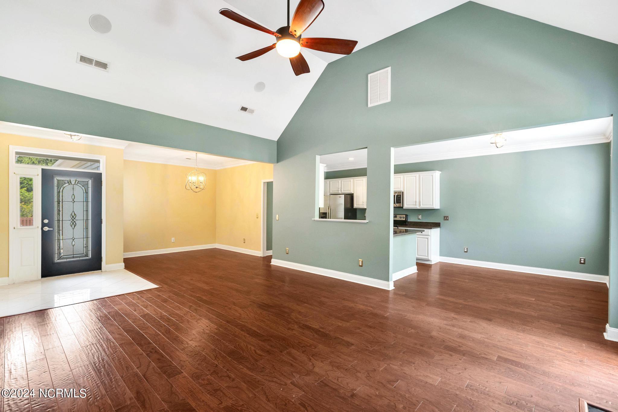 286 Emerald Ridge Drive