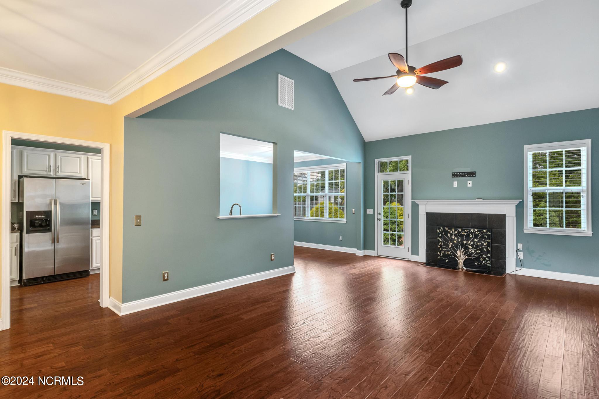 286 Emerald Ridge Drive