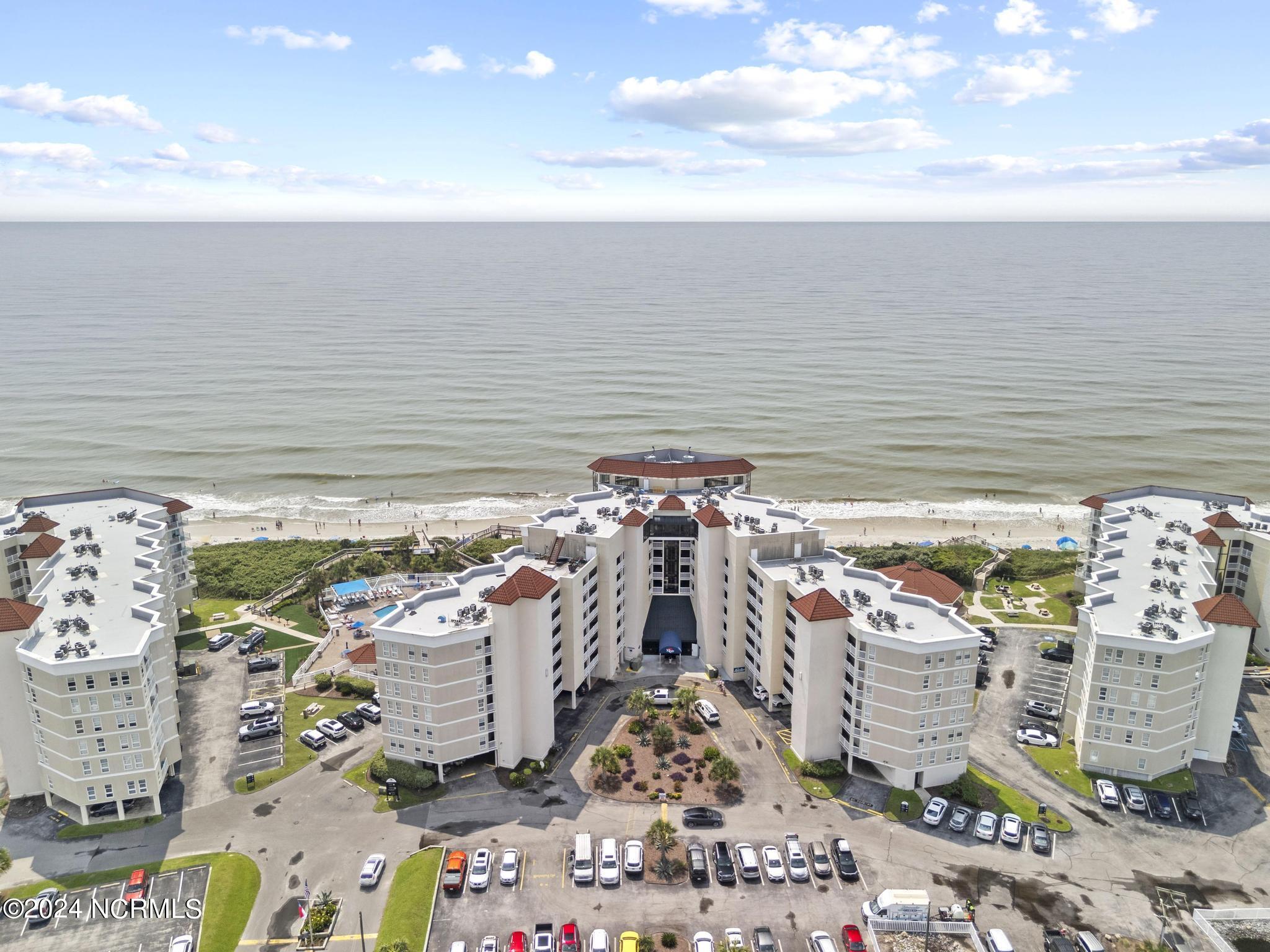 2000 New River Inlet Road, 2404