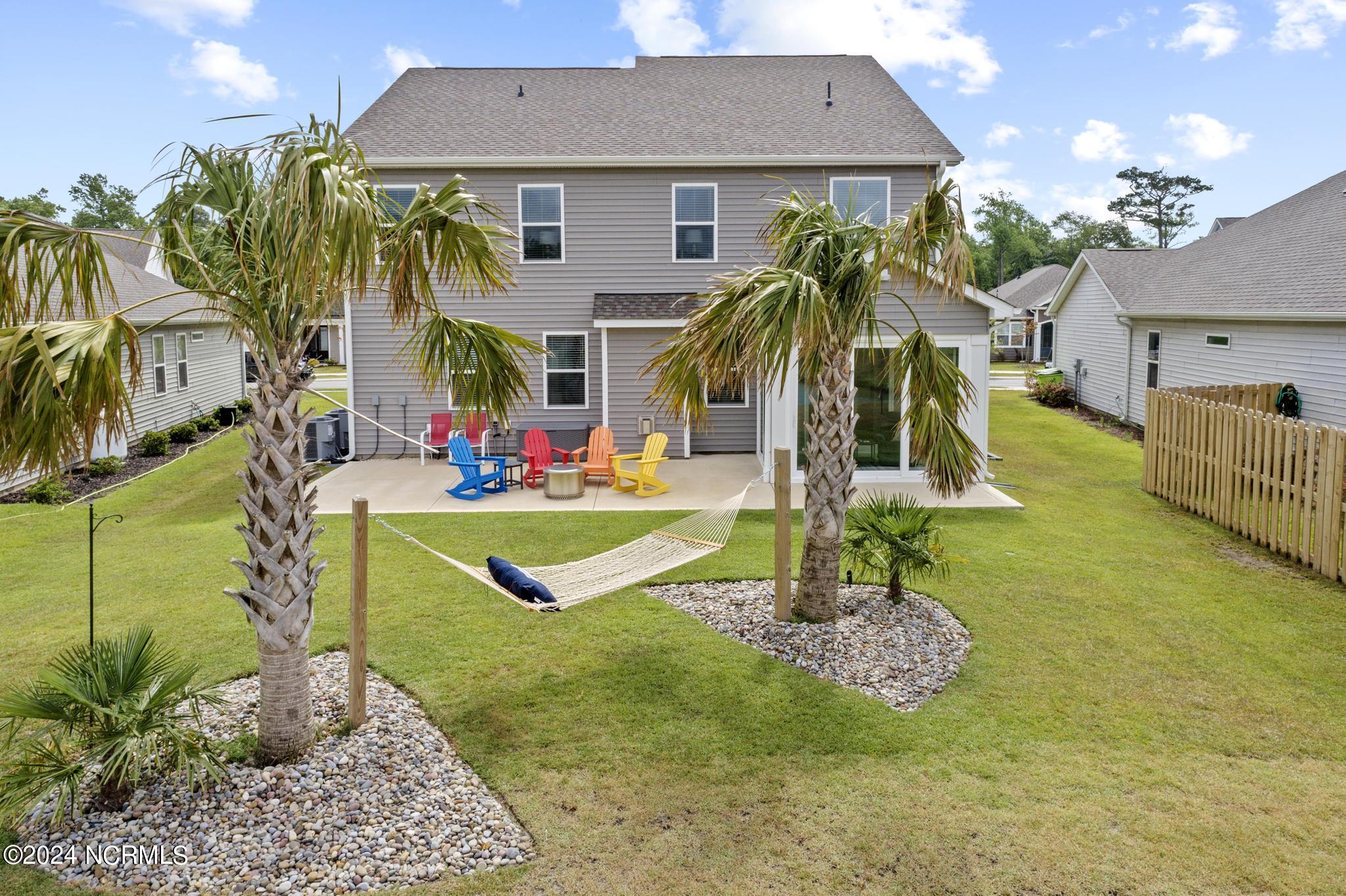507 Edgewater Way