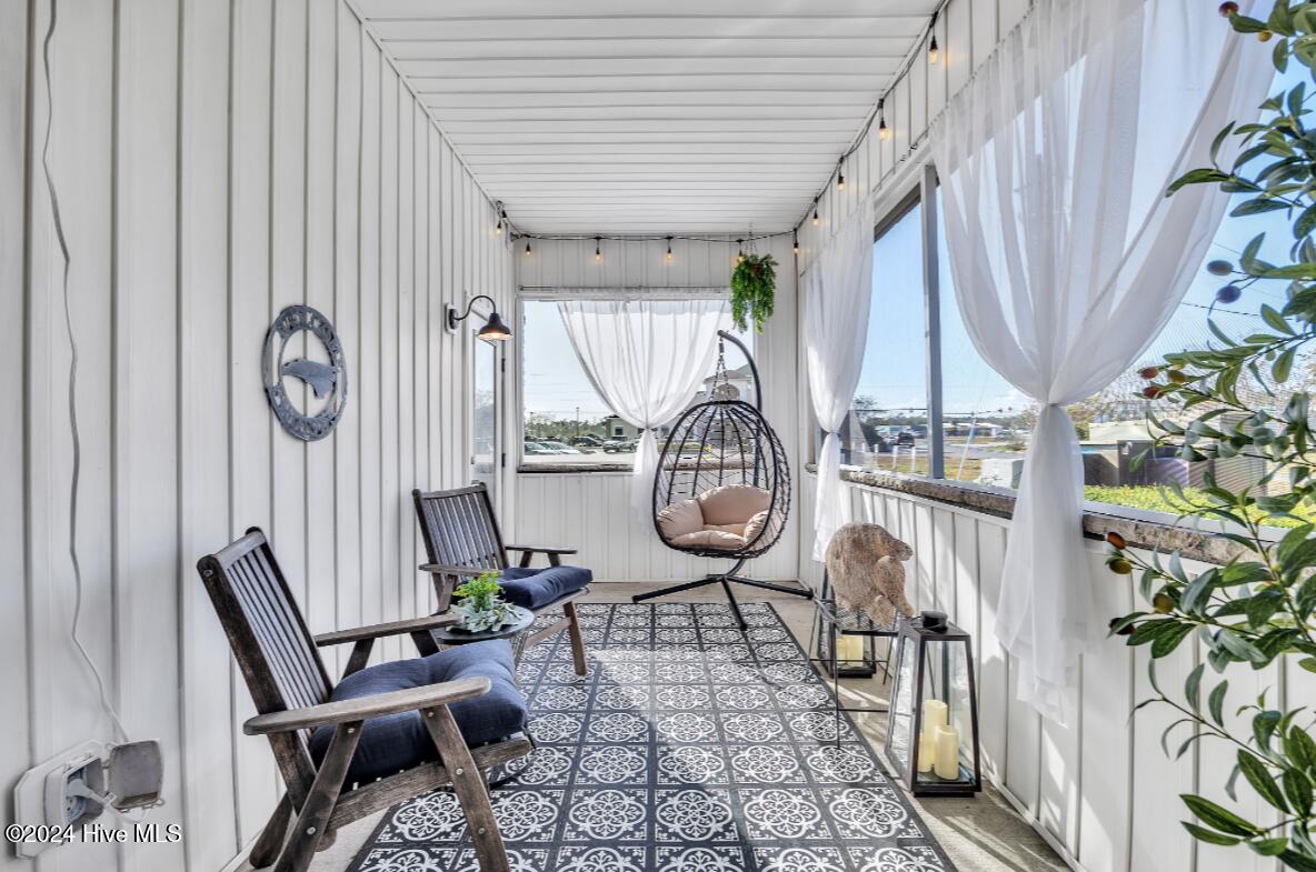 100 Gateway Condos Drive, 115