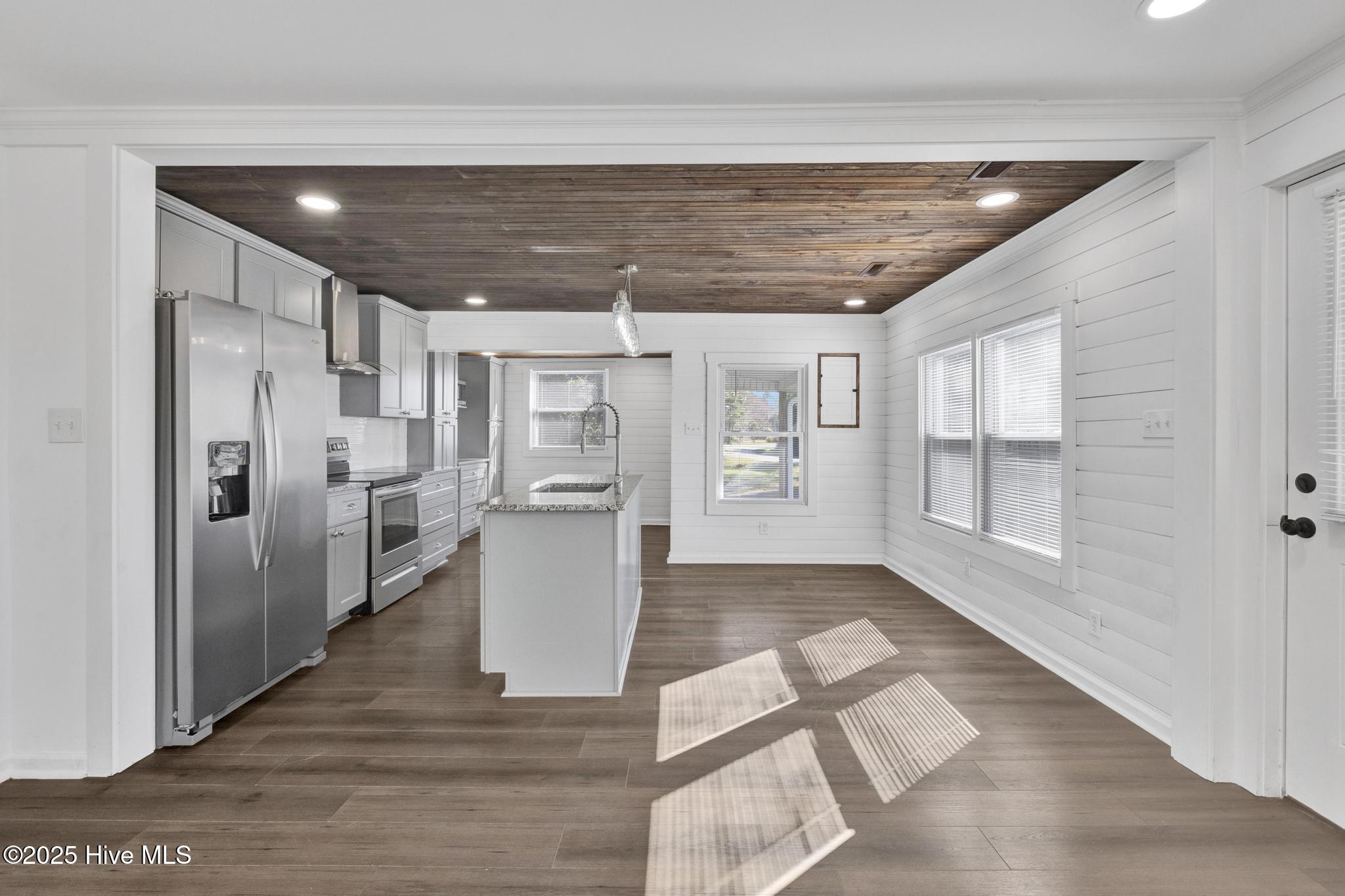 279 Sneads Ferry Road