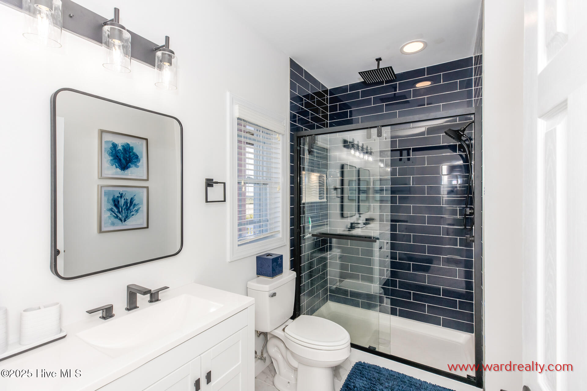 301 S Topsail Drive, B