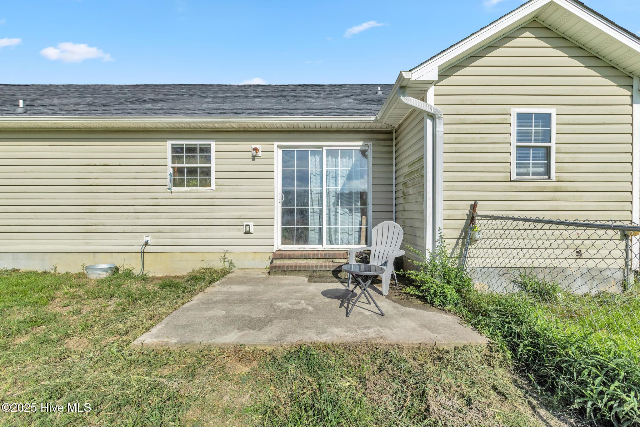 119 Lawndale Lane