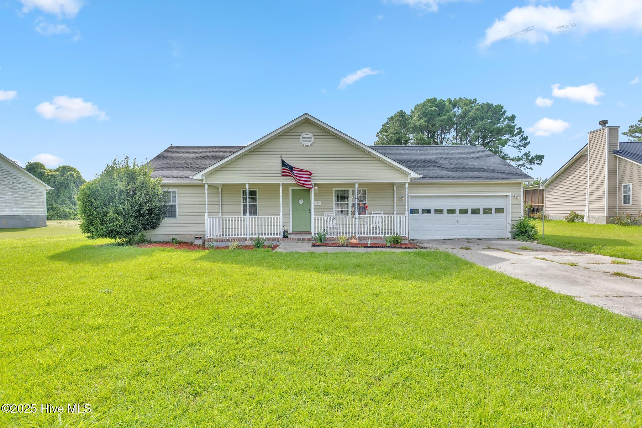 119 Lawndale Lane