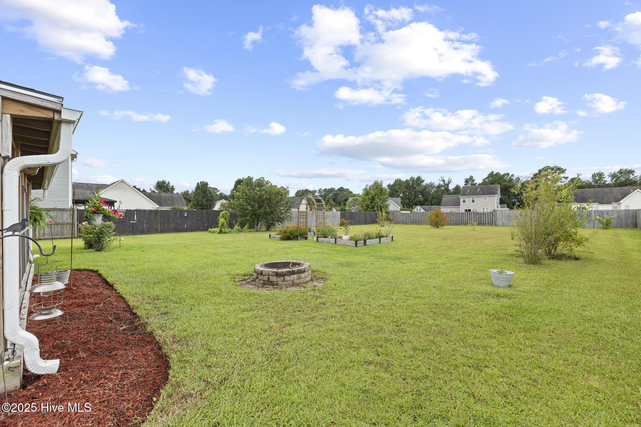 113 Moonstone Court