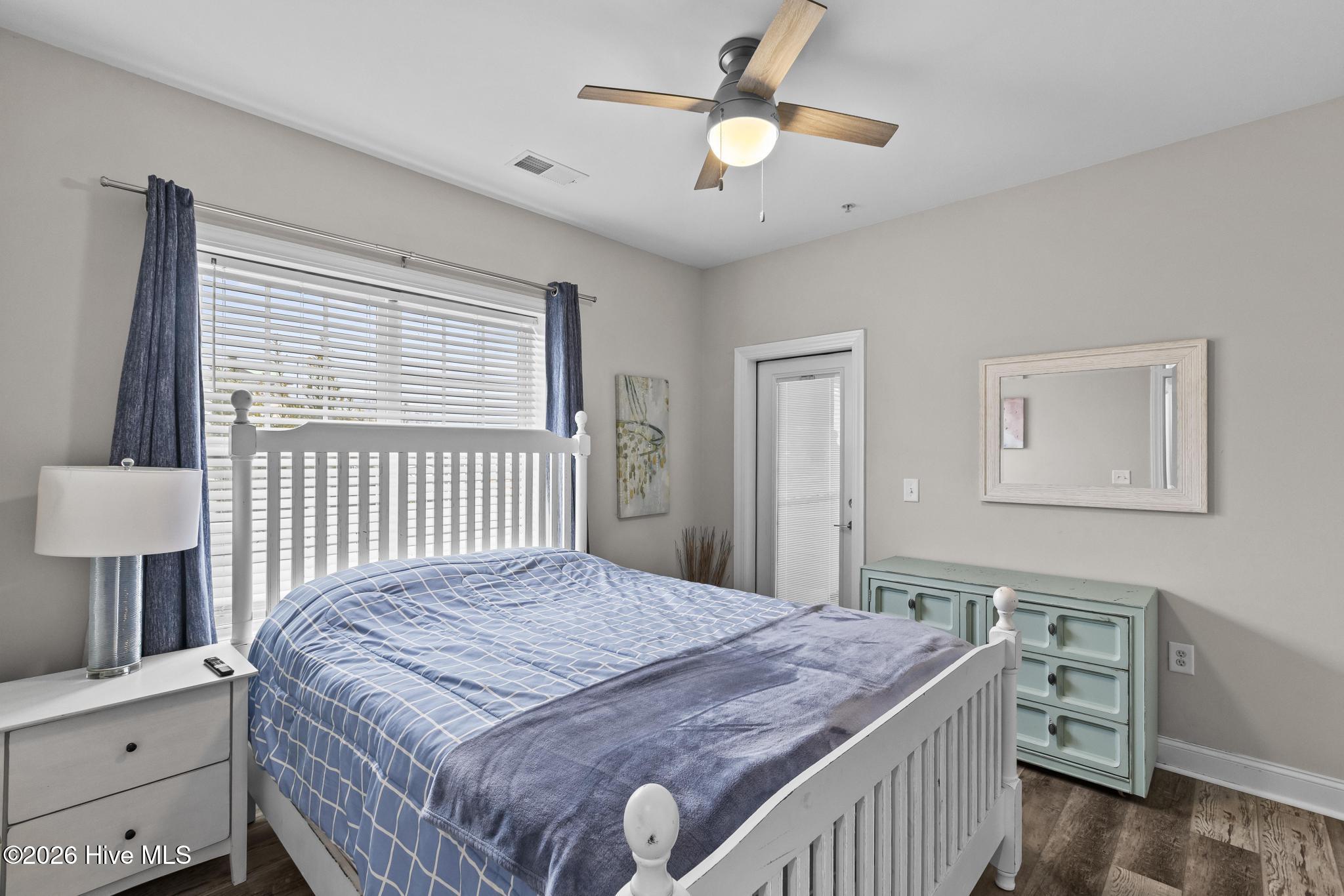 100 Gateway Condos Drive Unit 115