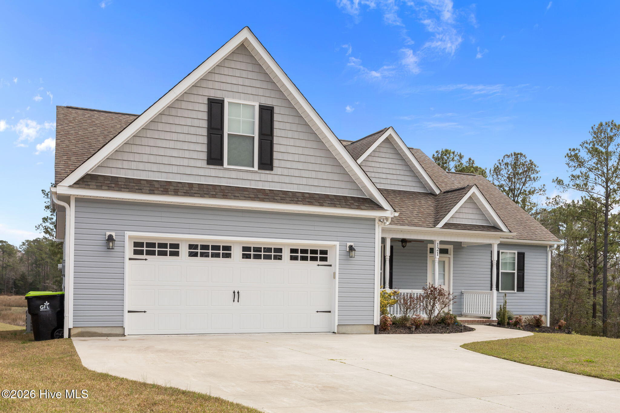 121 Shadow Creek Drive