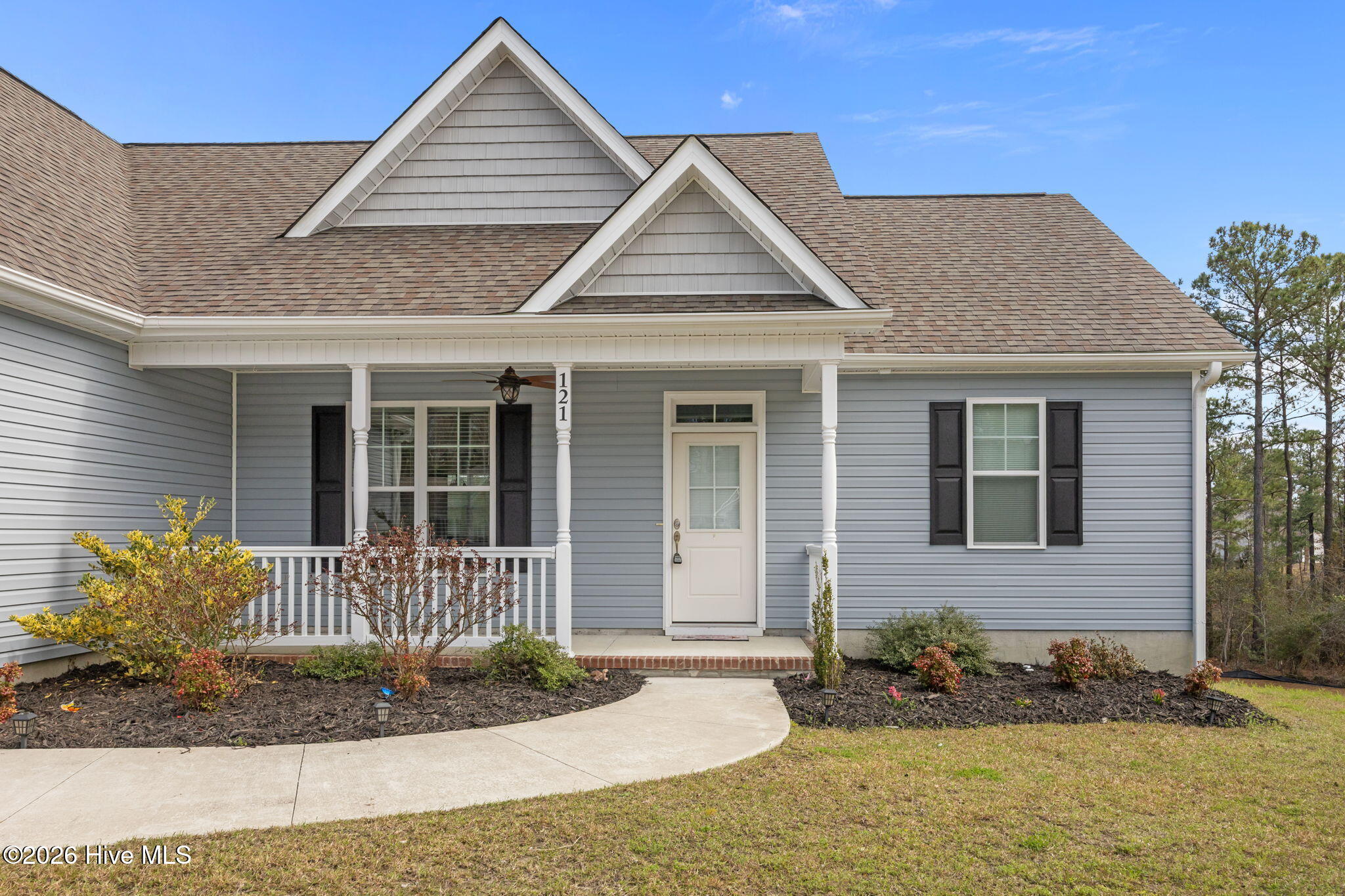 121 Shadow Creek Drive