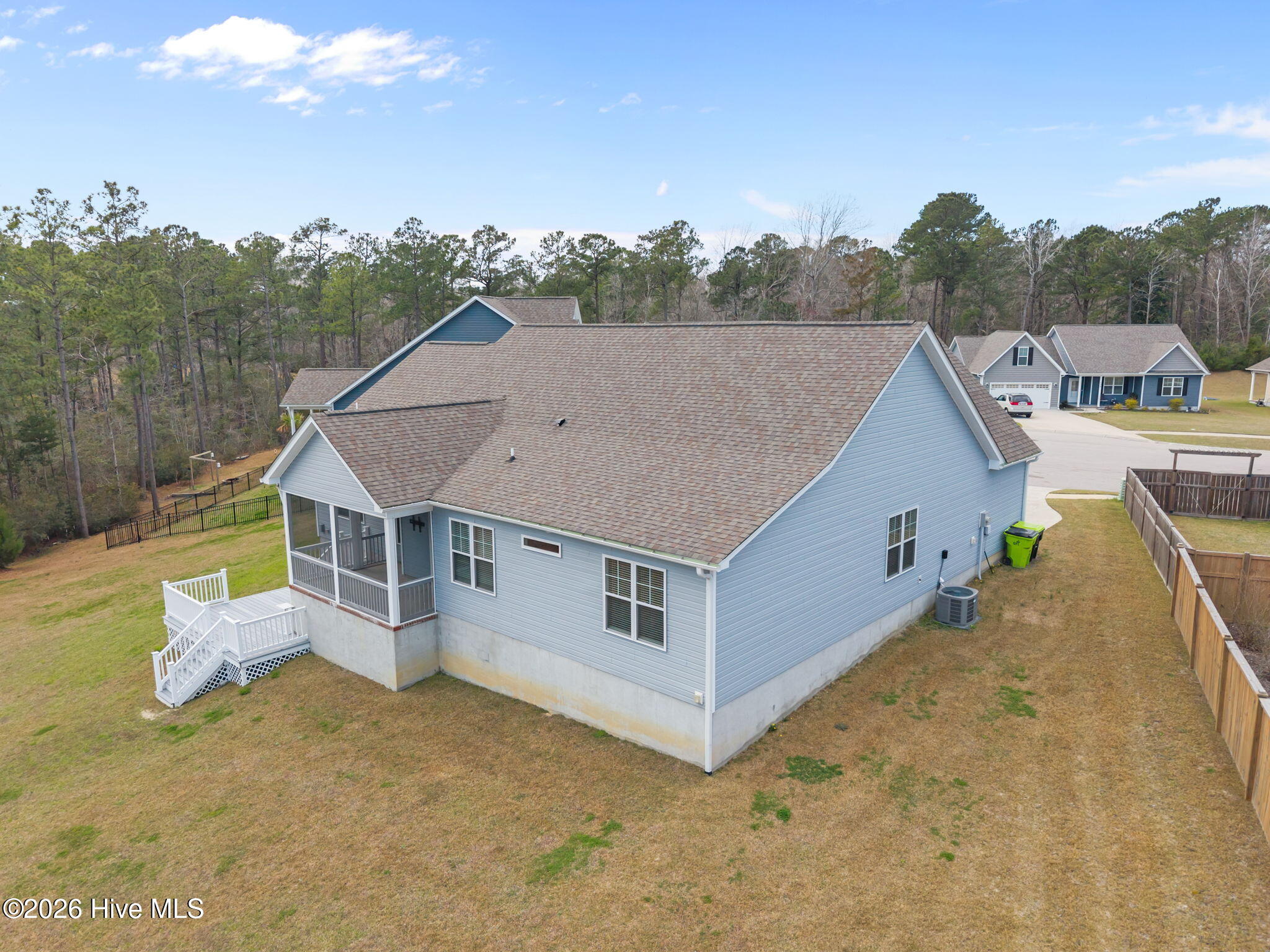 121 Shadow Creek Drive