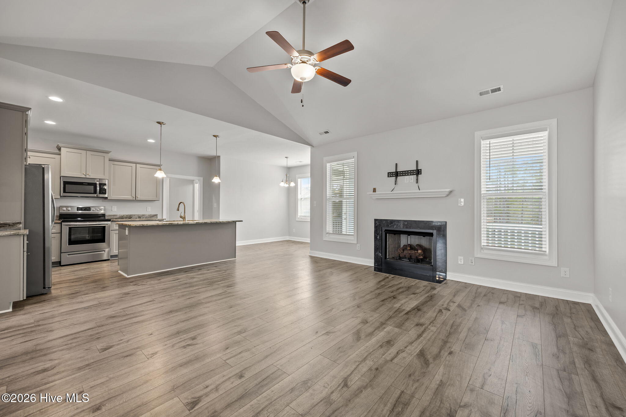121 Shadow Creek Drive