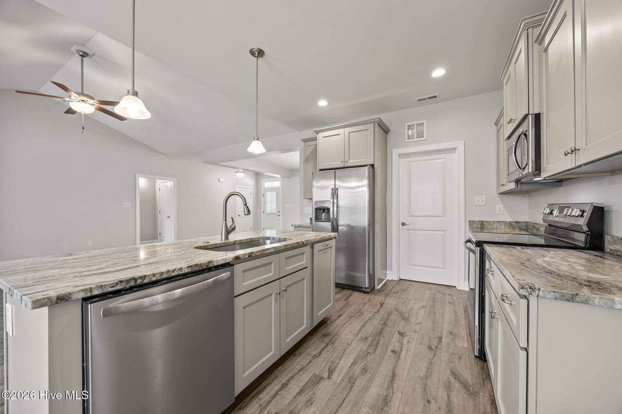 121 Shadow Creek Drive
