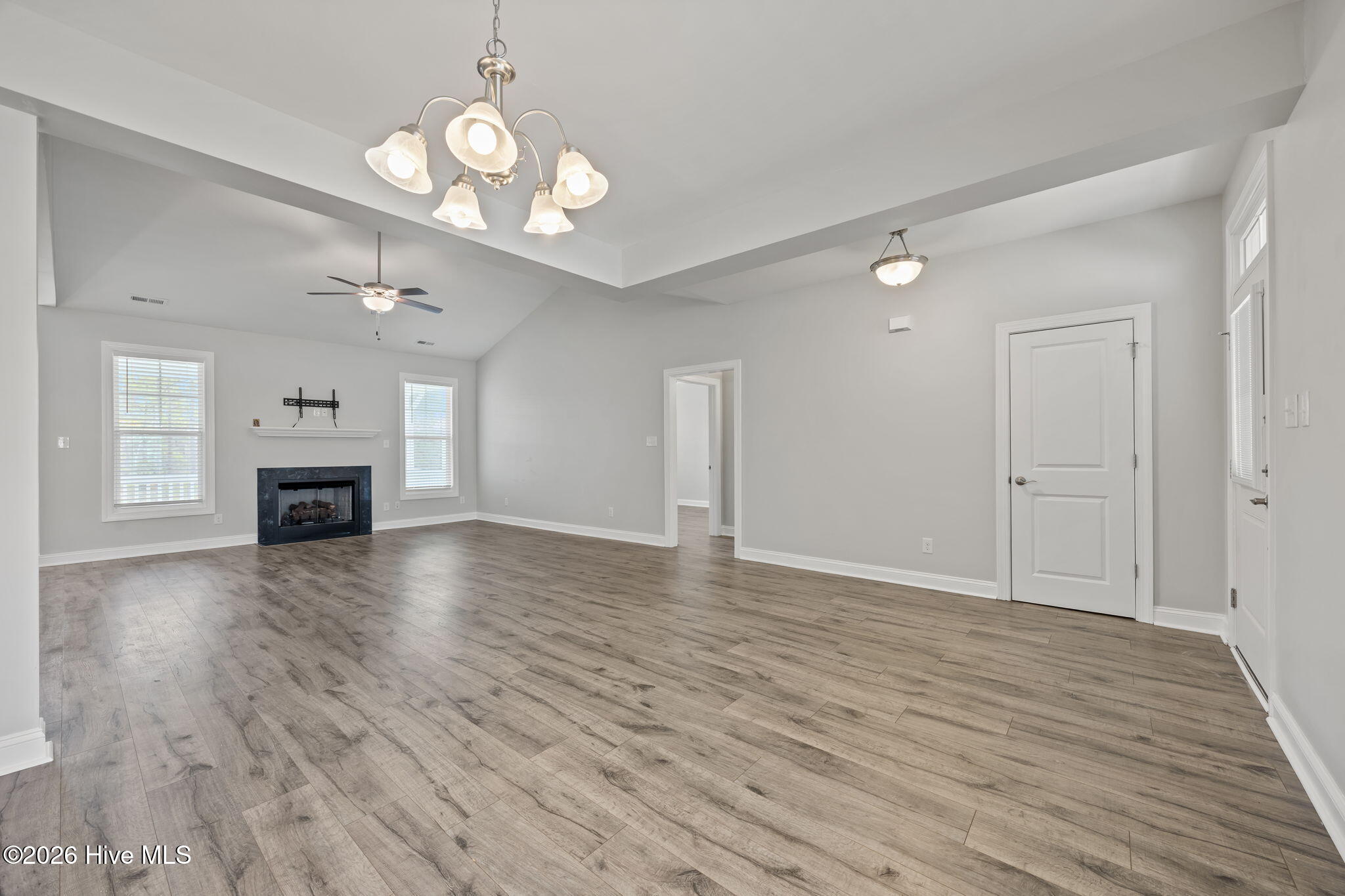 121 Shadow Creek Drive
