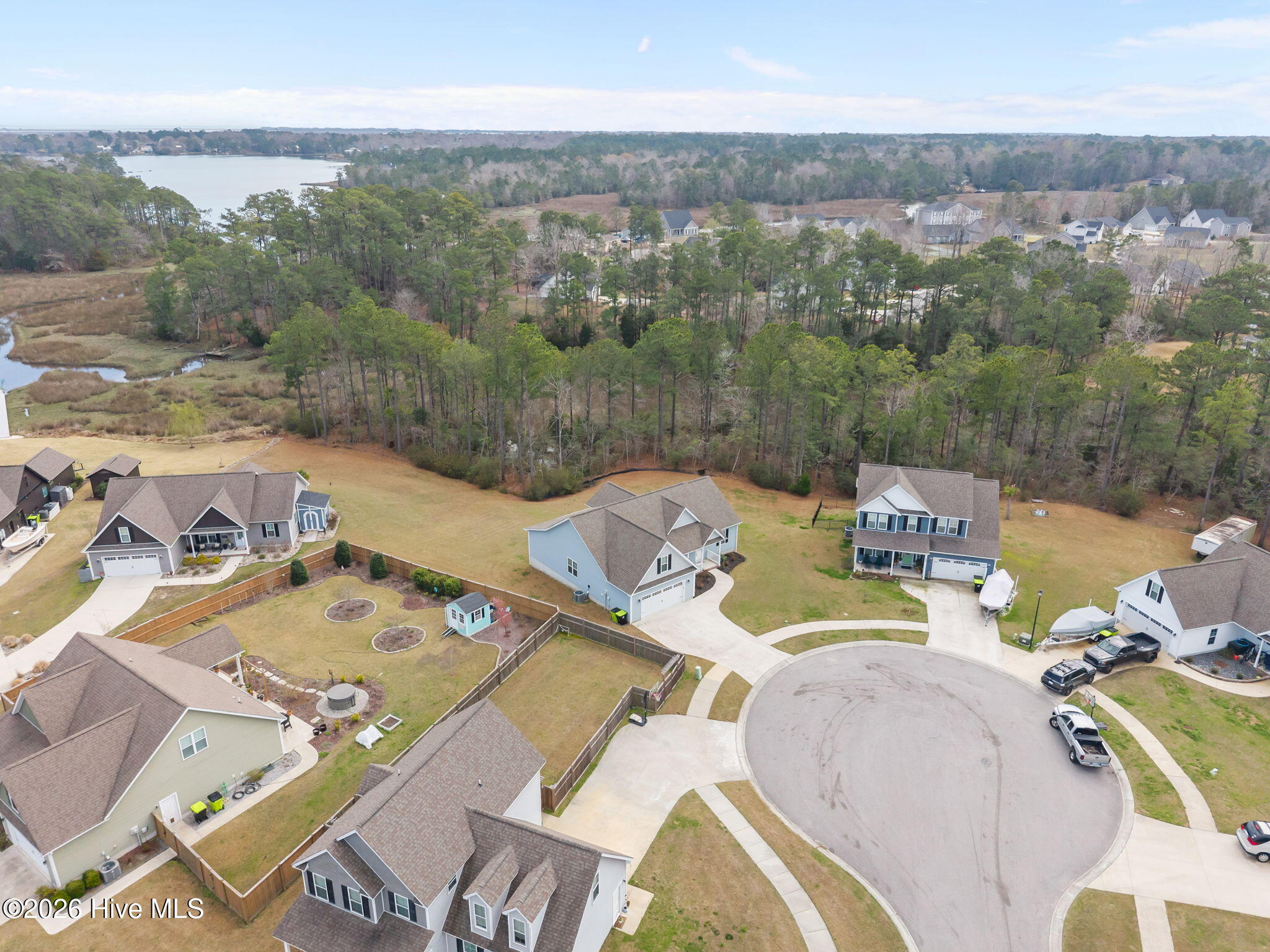 121 Shadow Creek Drive