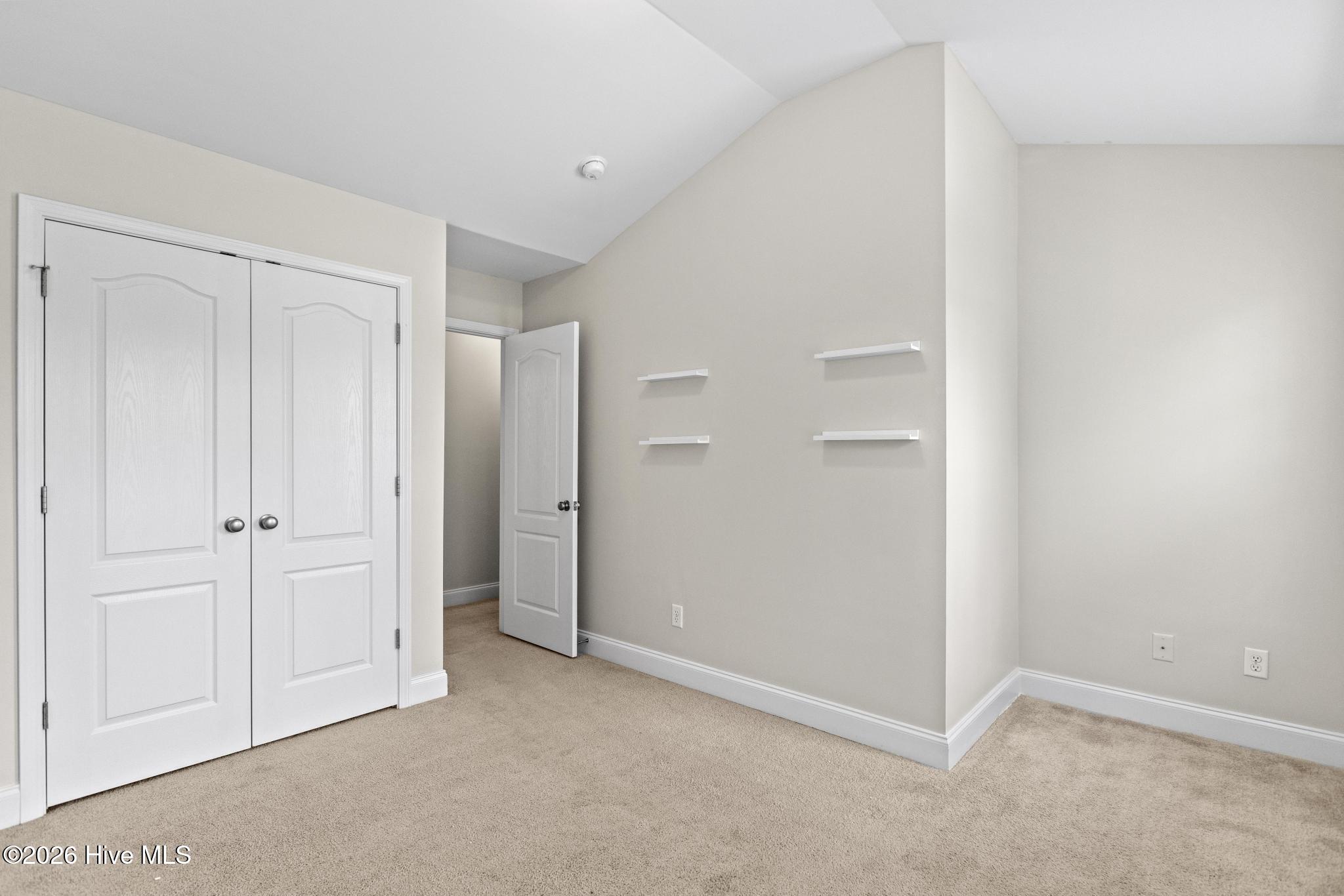 211 Gelynda Court