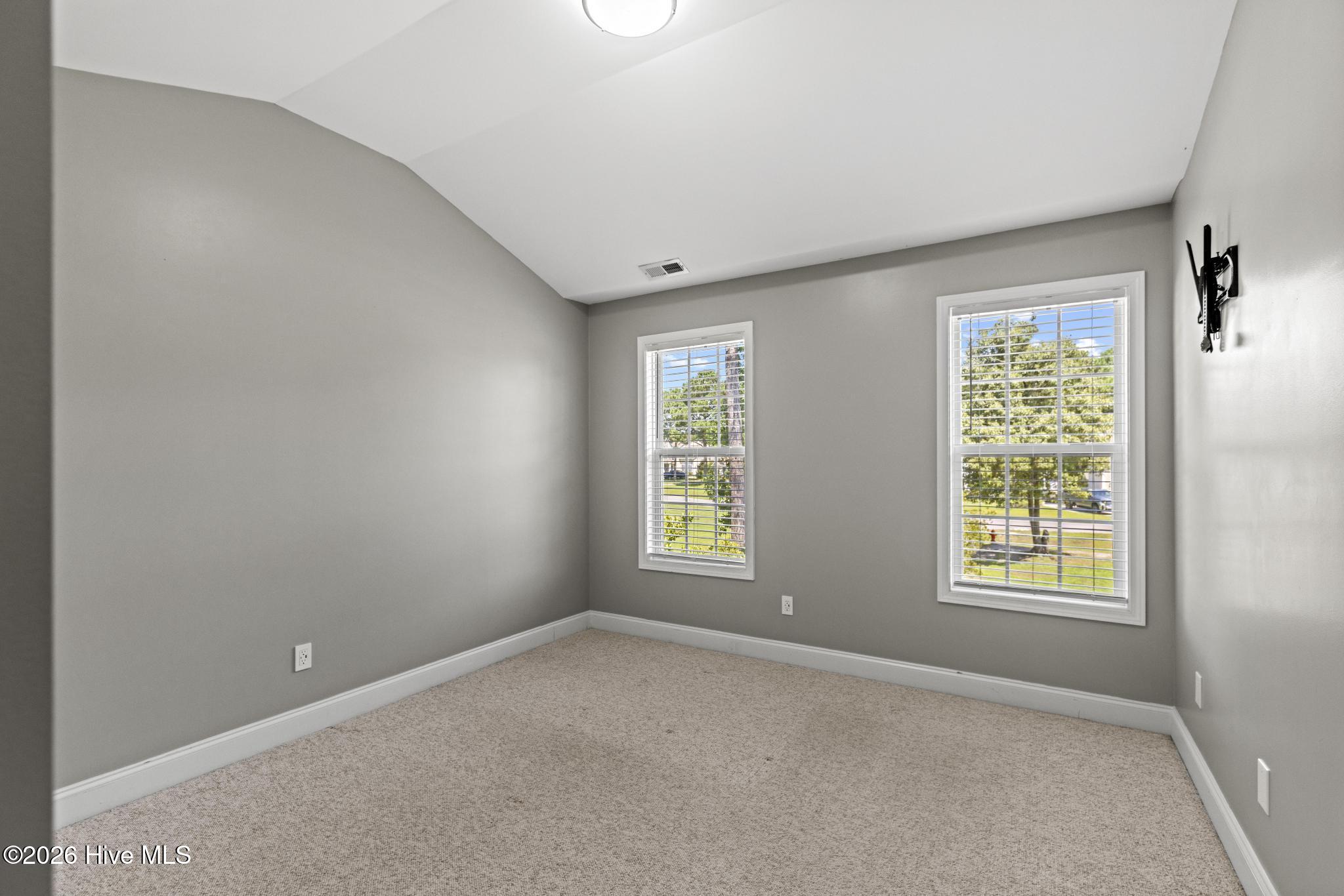 220 Gelynda Court