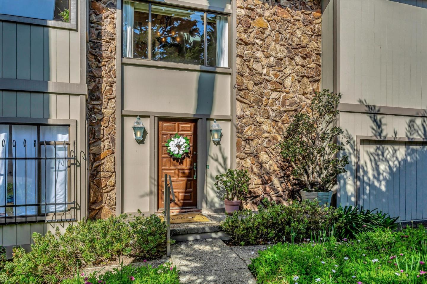 26250 Ocean View AVE