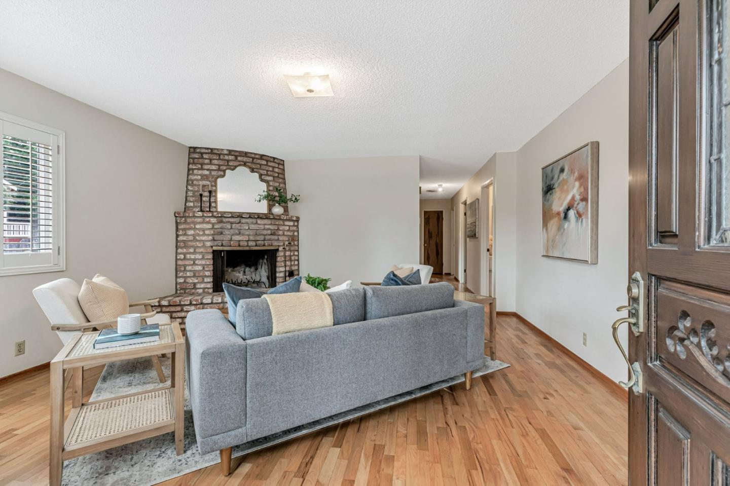801 Lobos ST