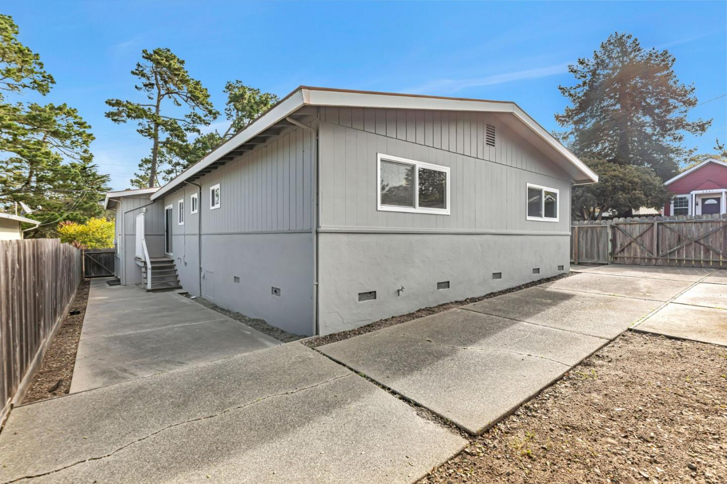 801 Lobos ST