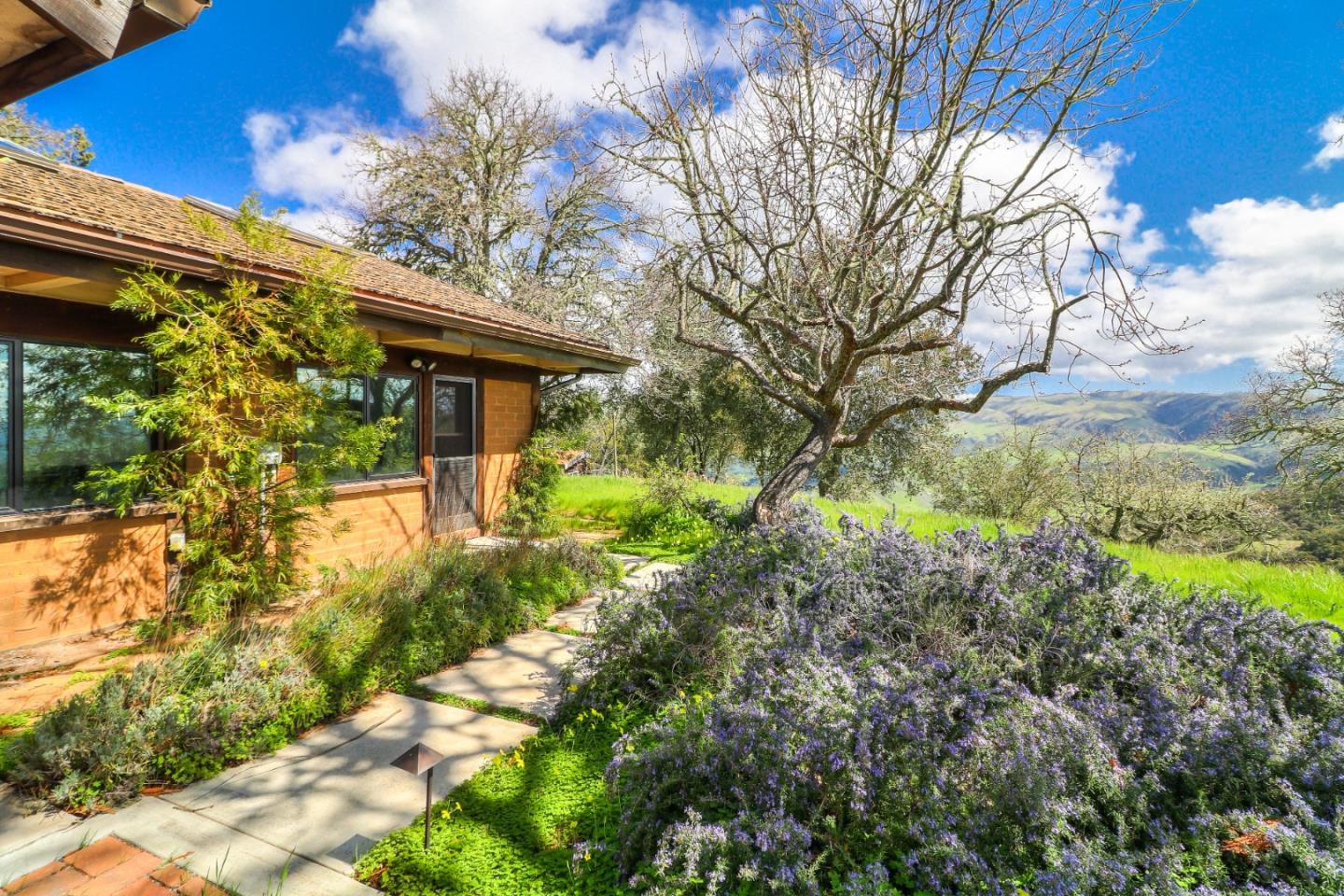 500 El Caminito Road